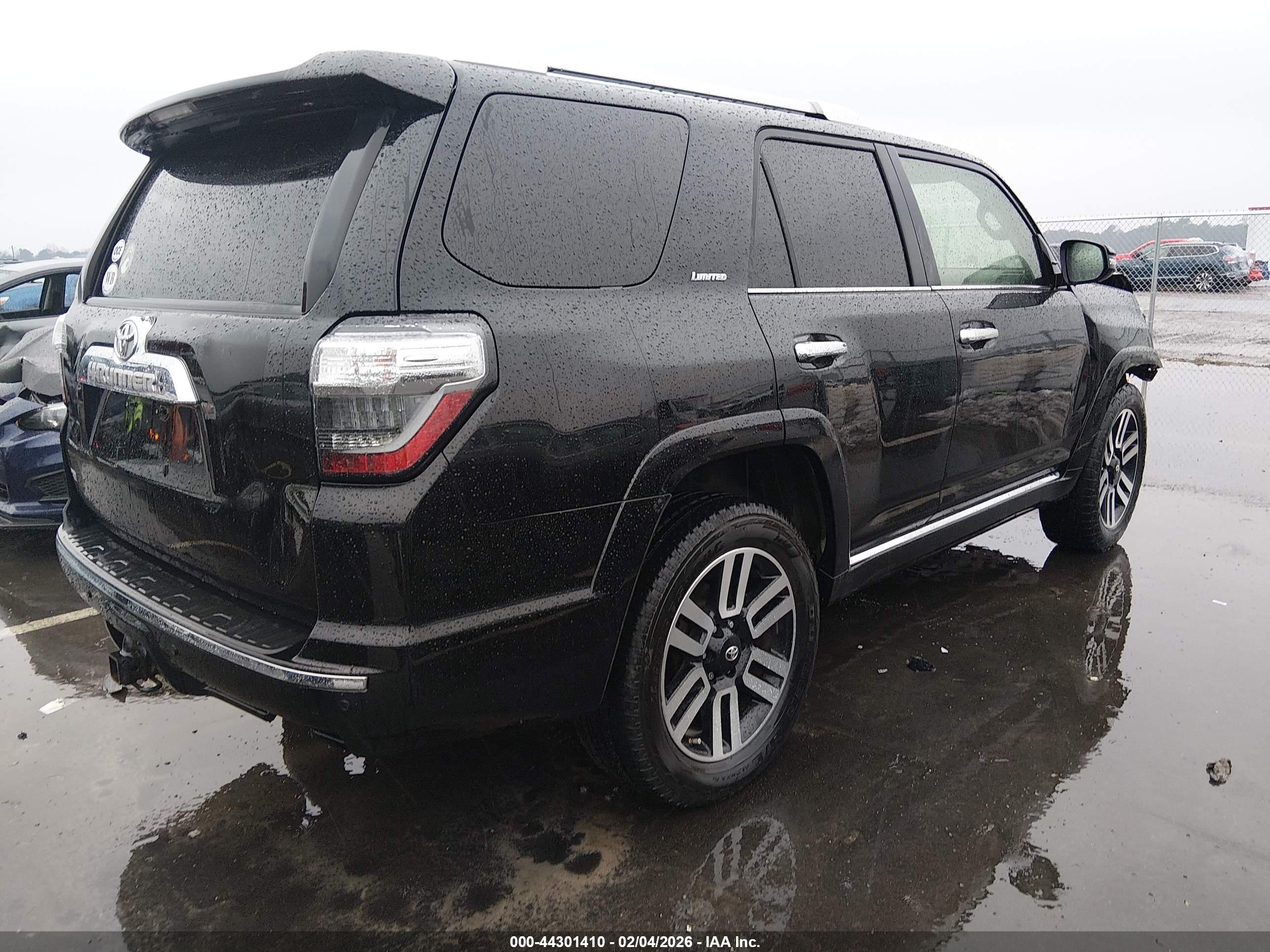 TOYOTA 4RUNNER image 4