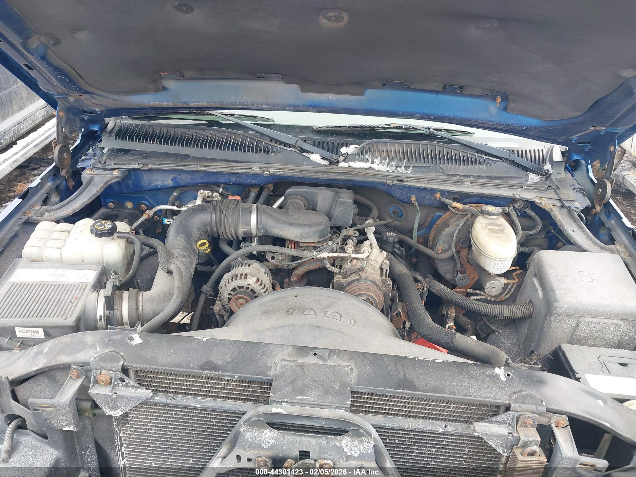 CHEVROLET SILVERADO image 10
