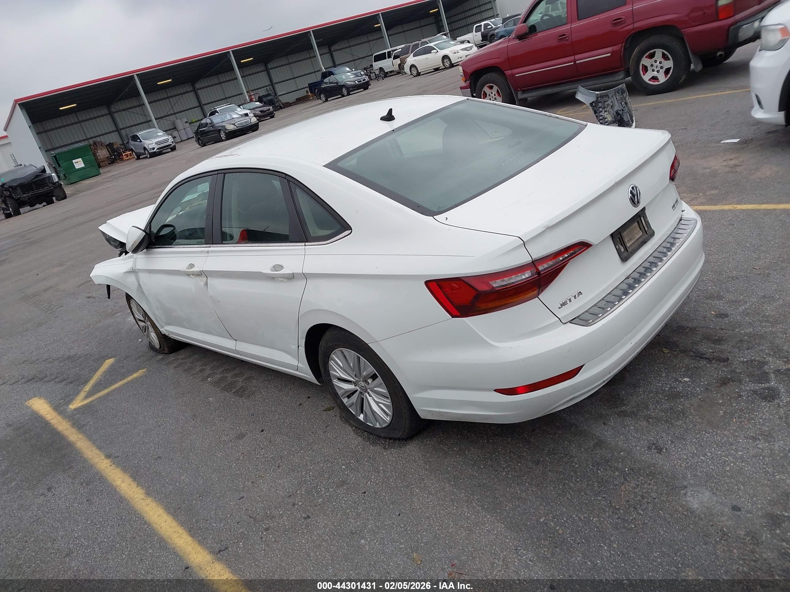 VOLKSWAGEN JETTA image 3