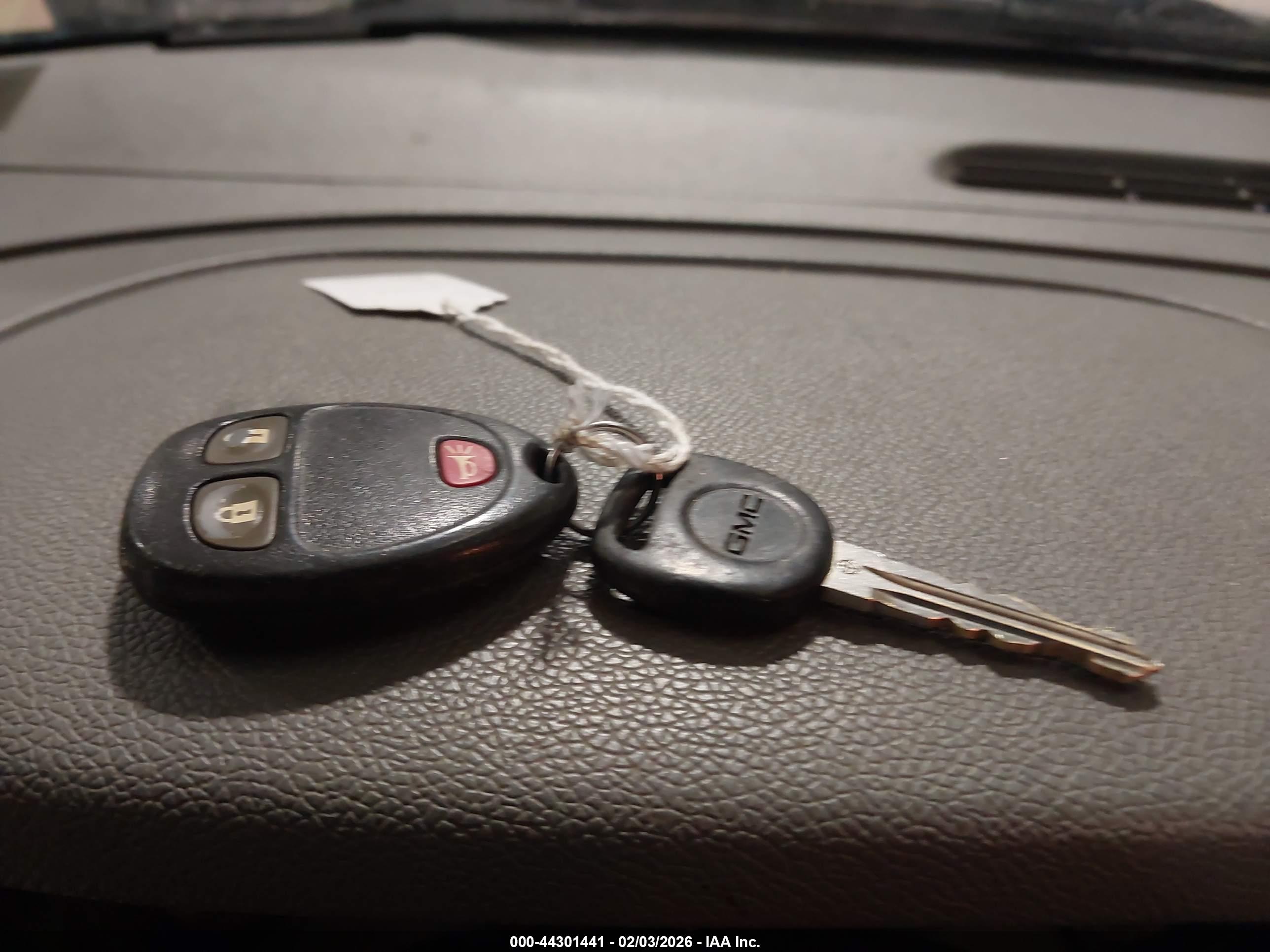 GMC SIERRA image 11