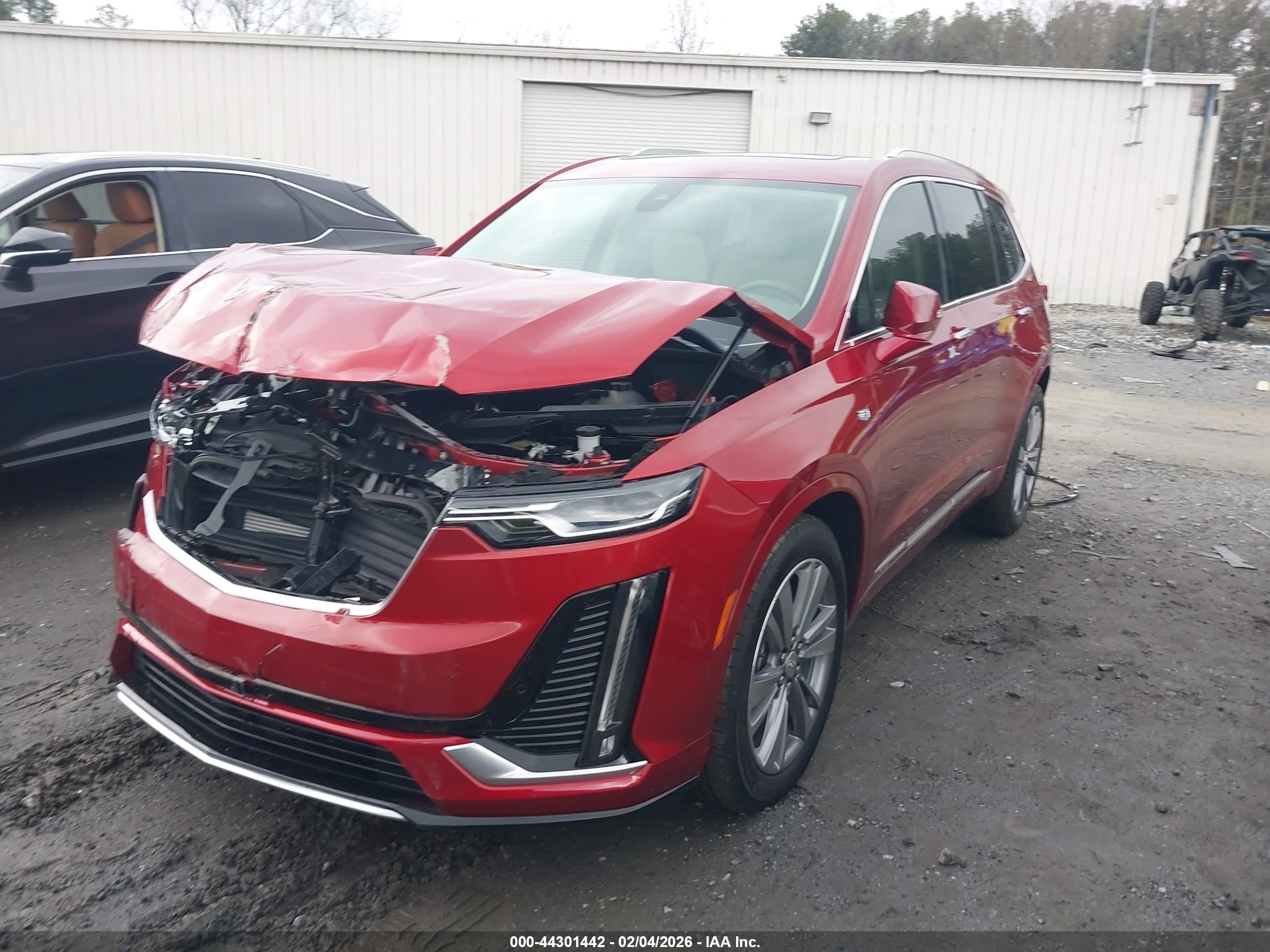 CADILLAC XT6 image 2