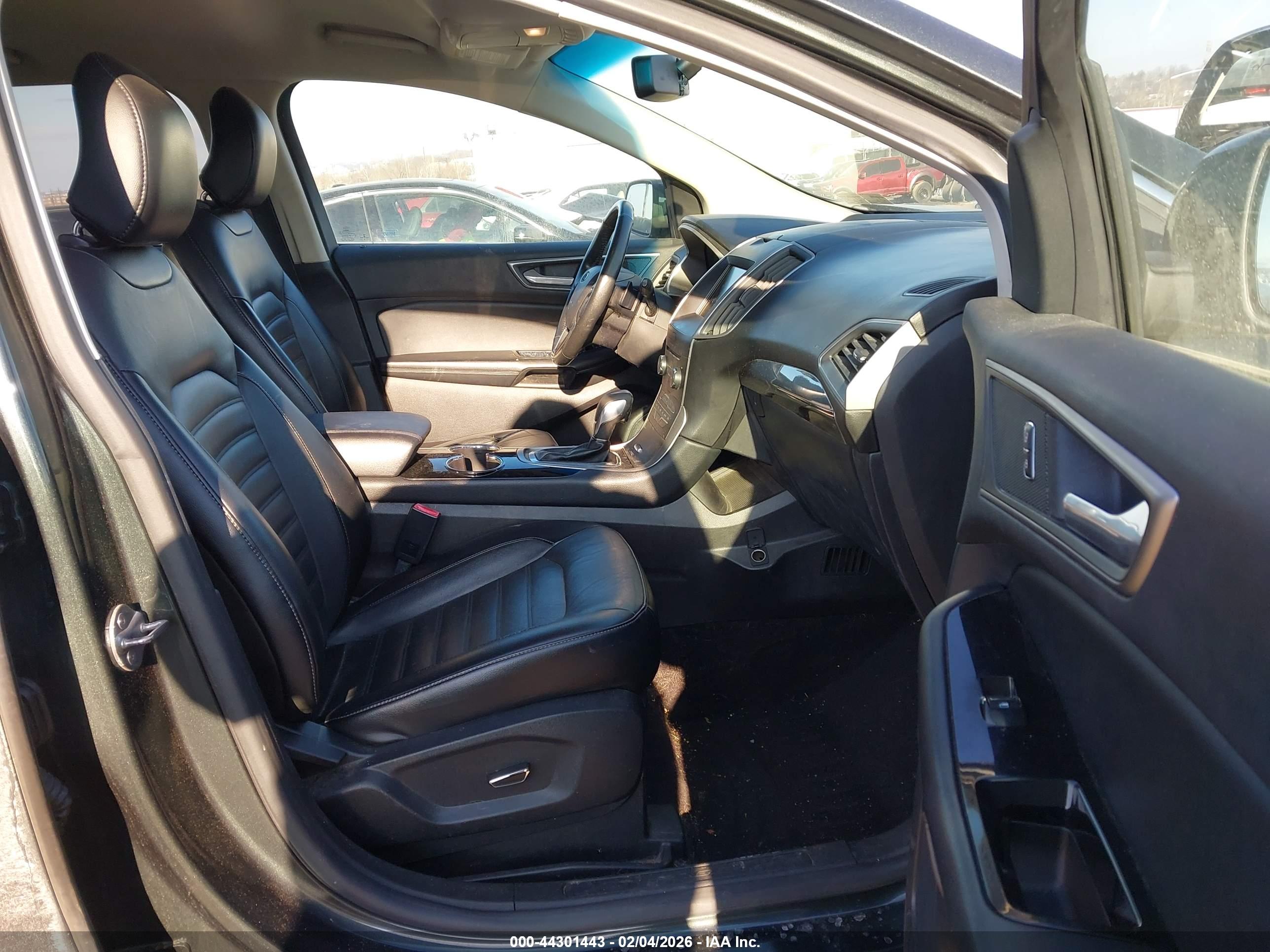 FORD EDGE image 5
