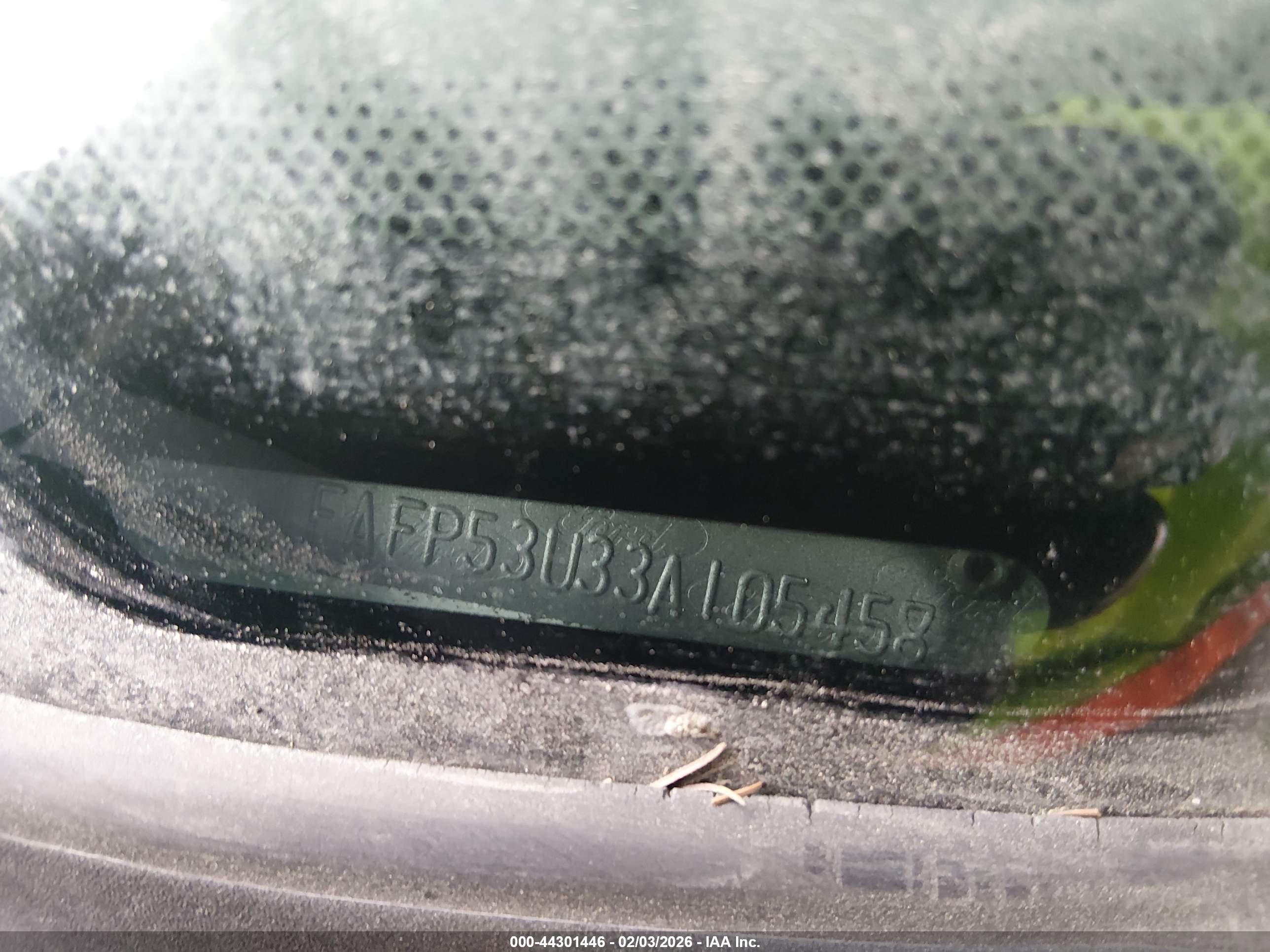 FORD TAURUS image 9
