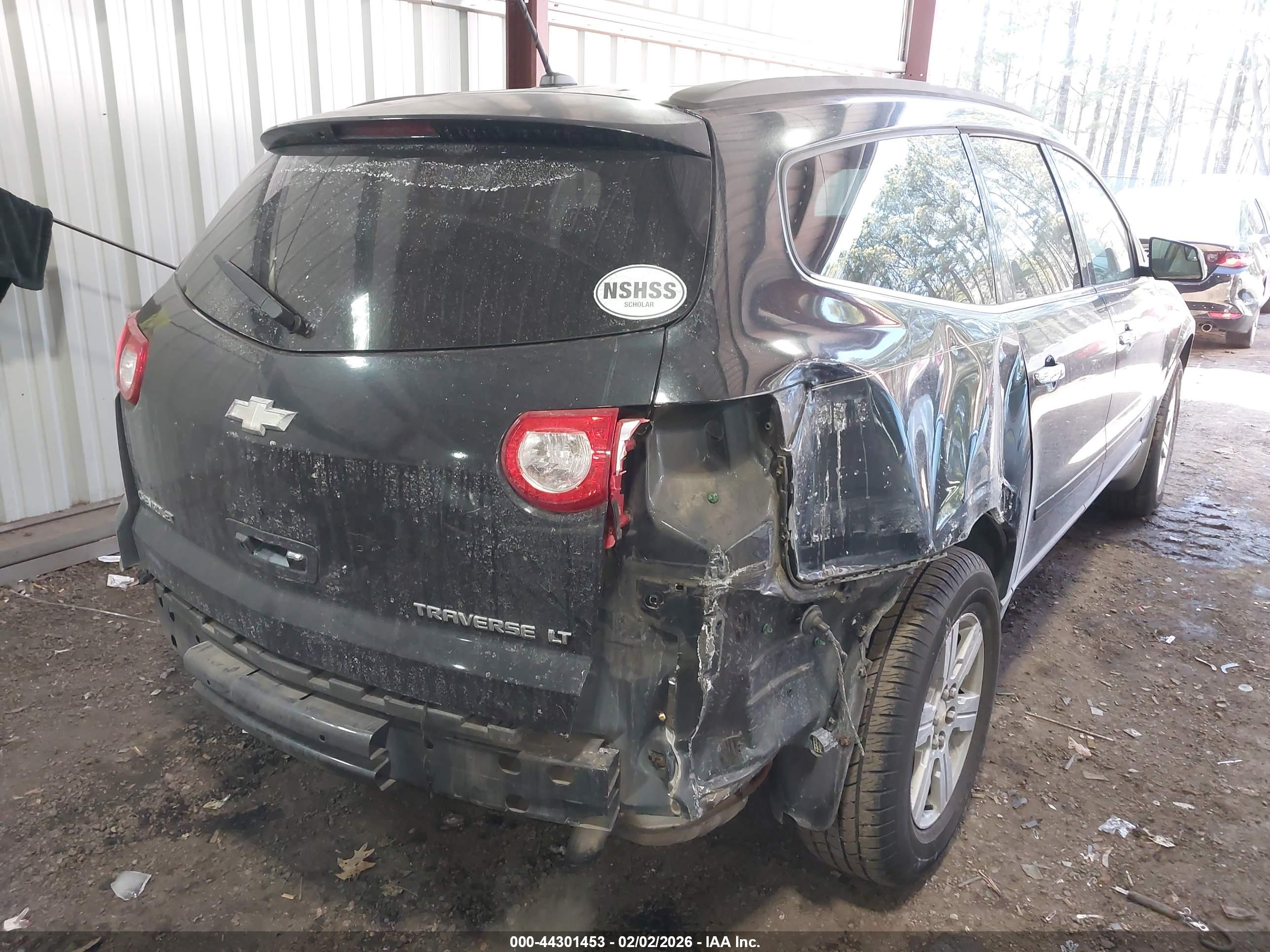 CHEVROLET TRAVERSE image 6