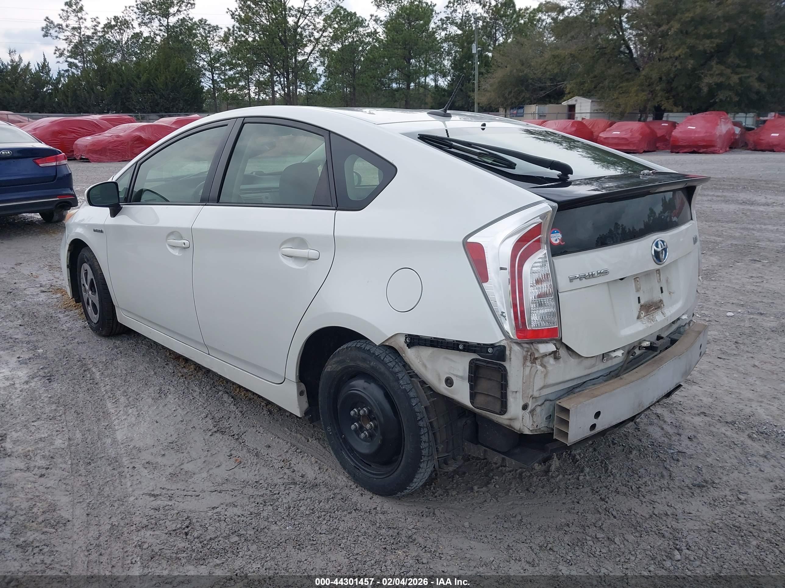 TOYOTA PRIUS image 3