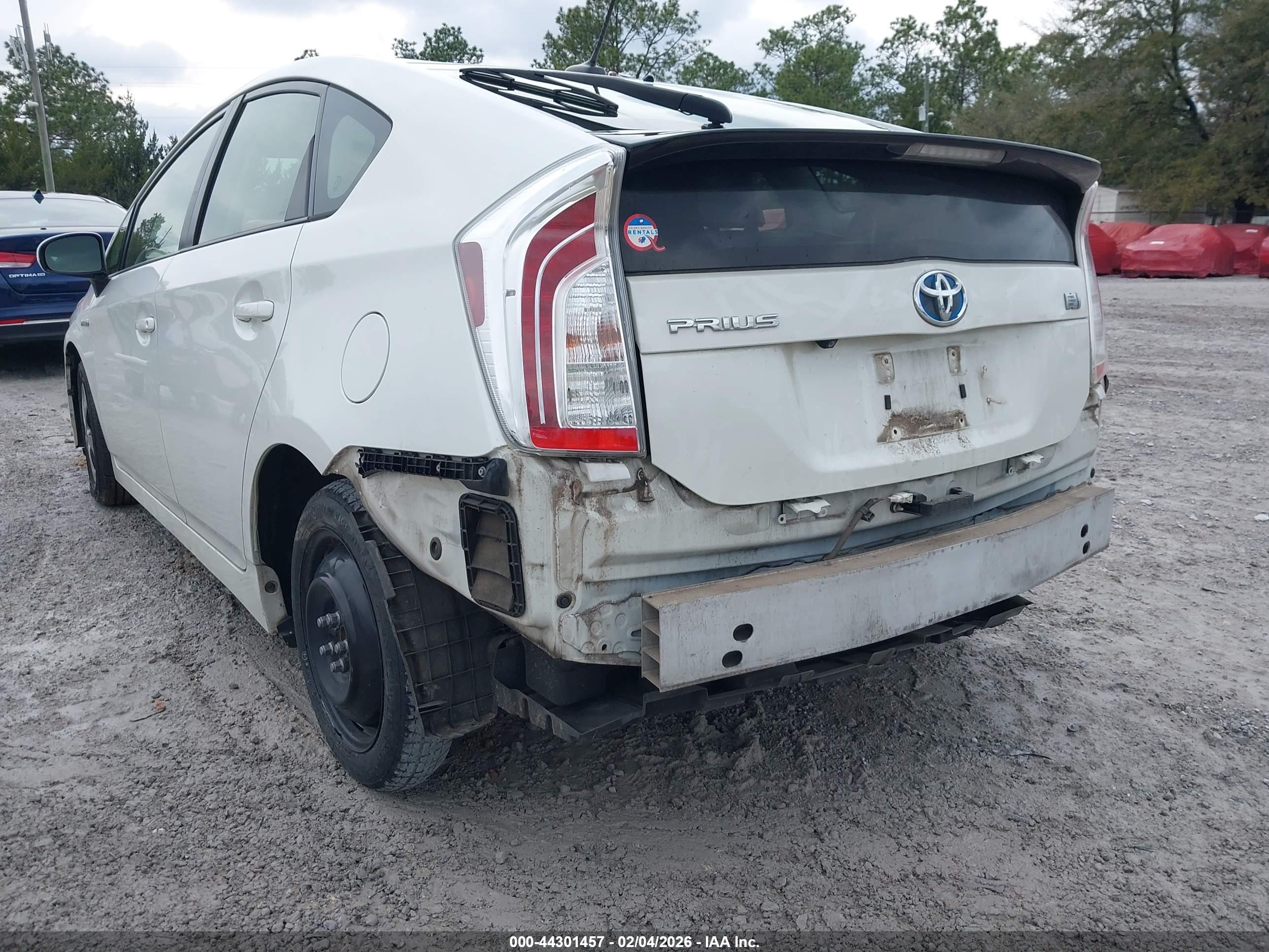TOYOTA PRIUS image 6
