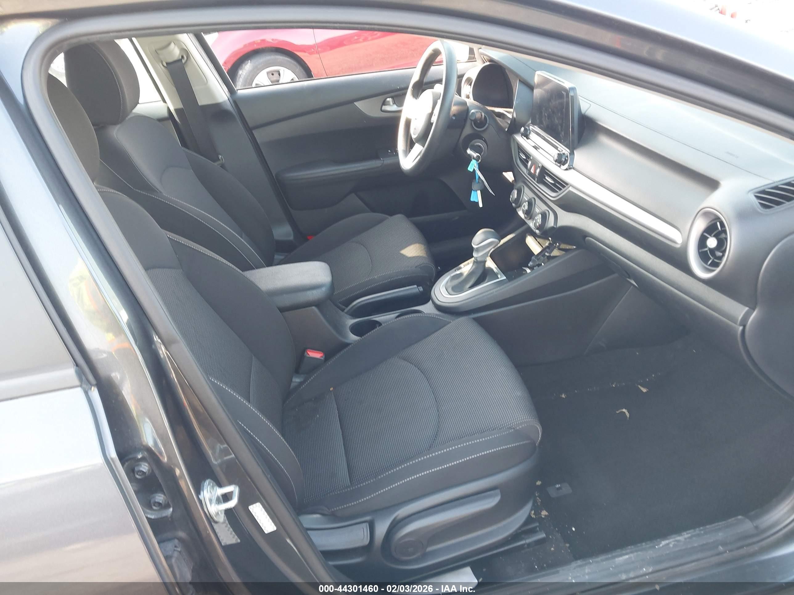 KIA FORTE image 5