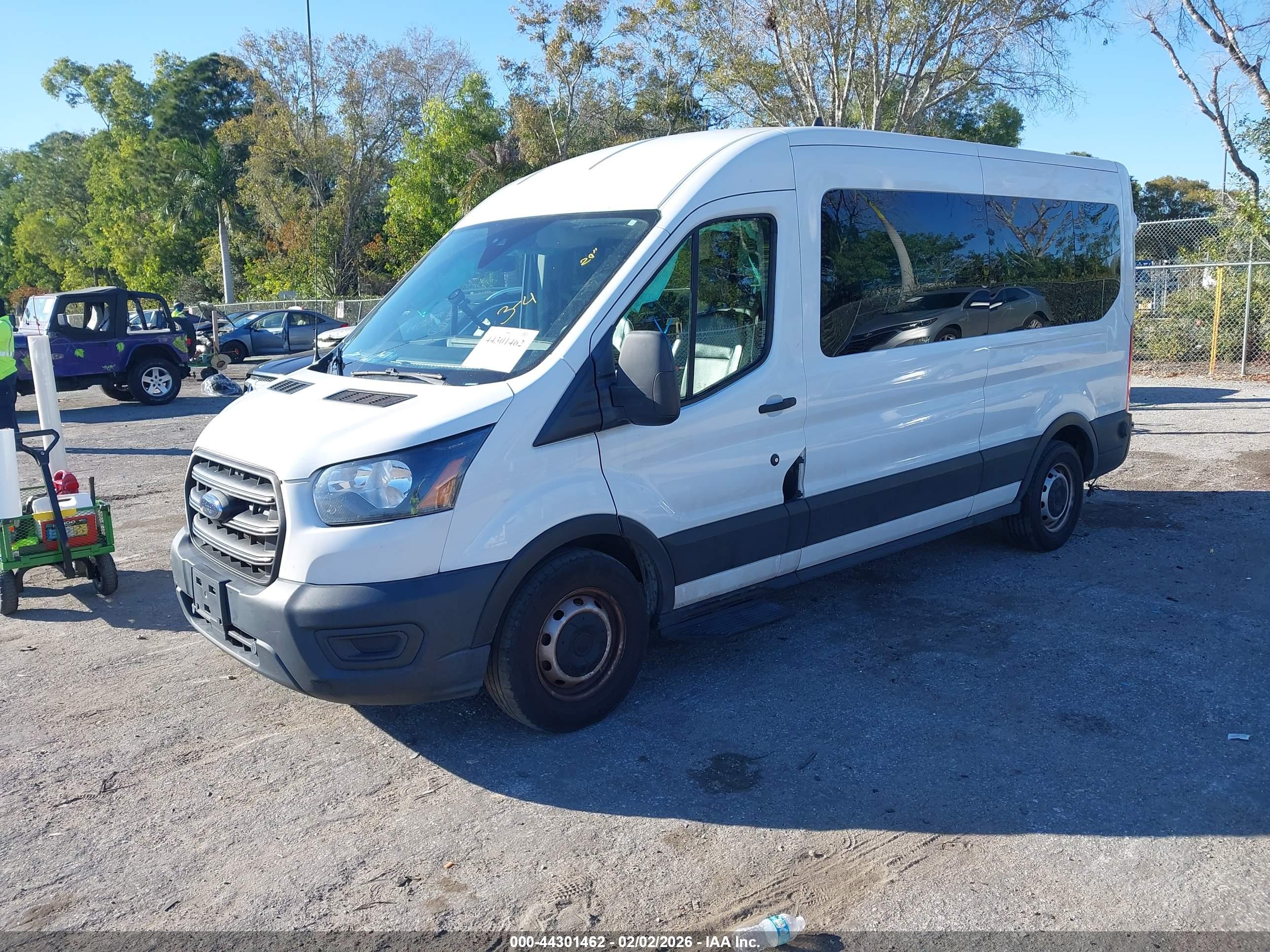 FORD TRANSIT-350 image 2