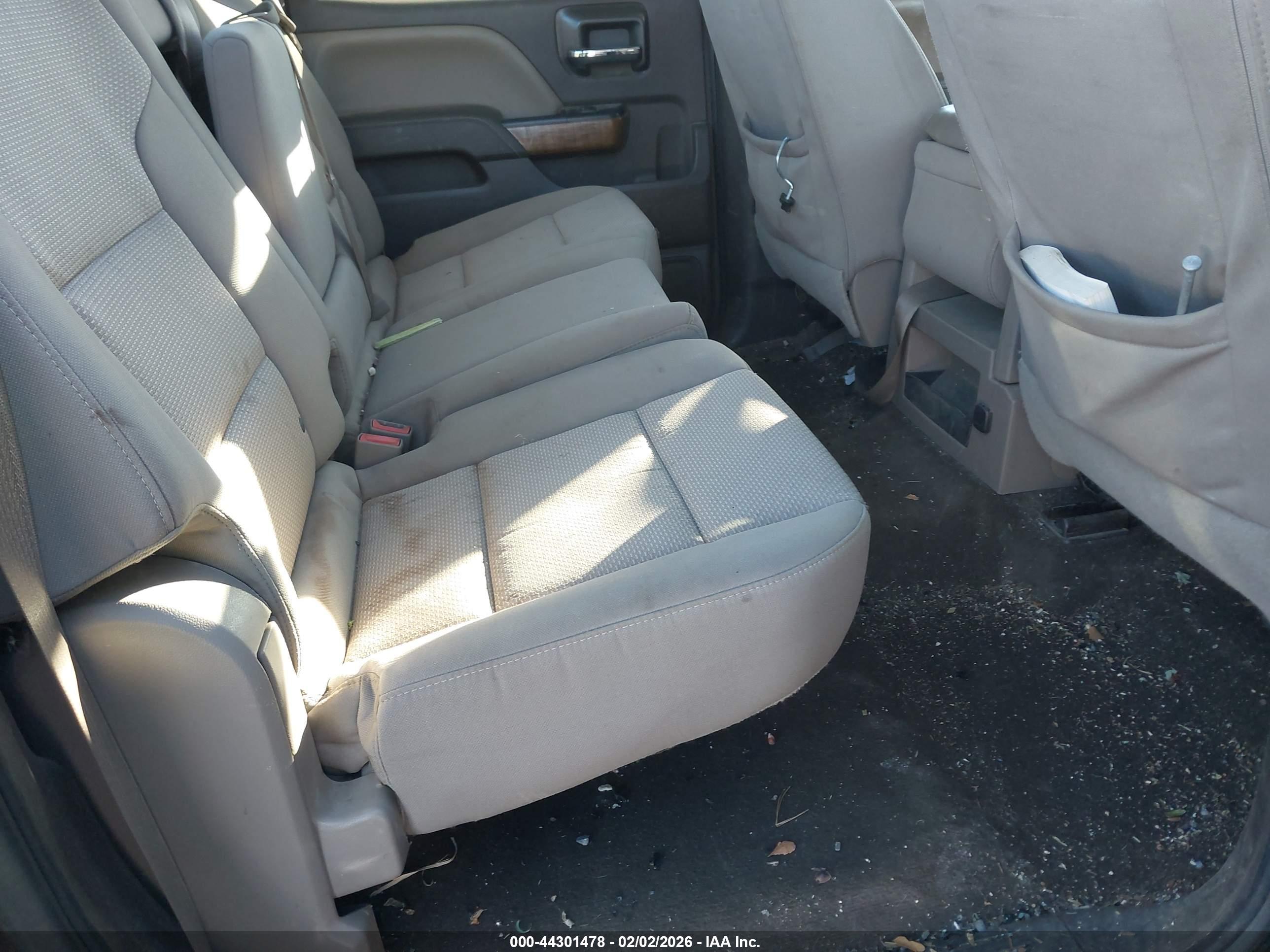GMC SIERRA image 8