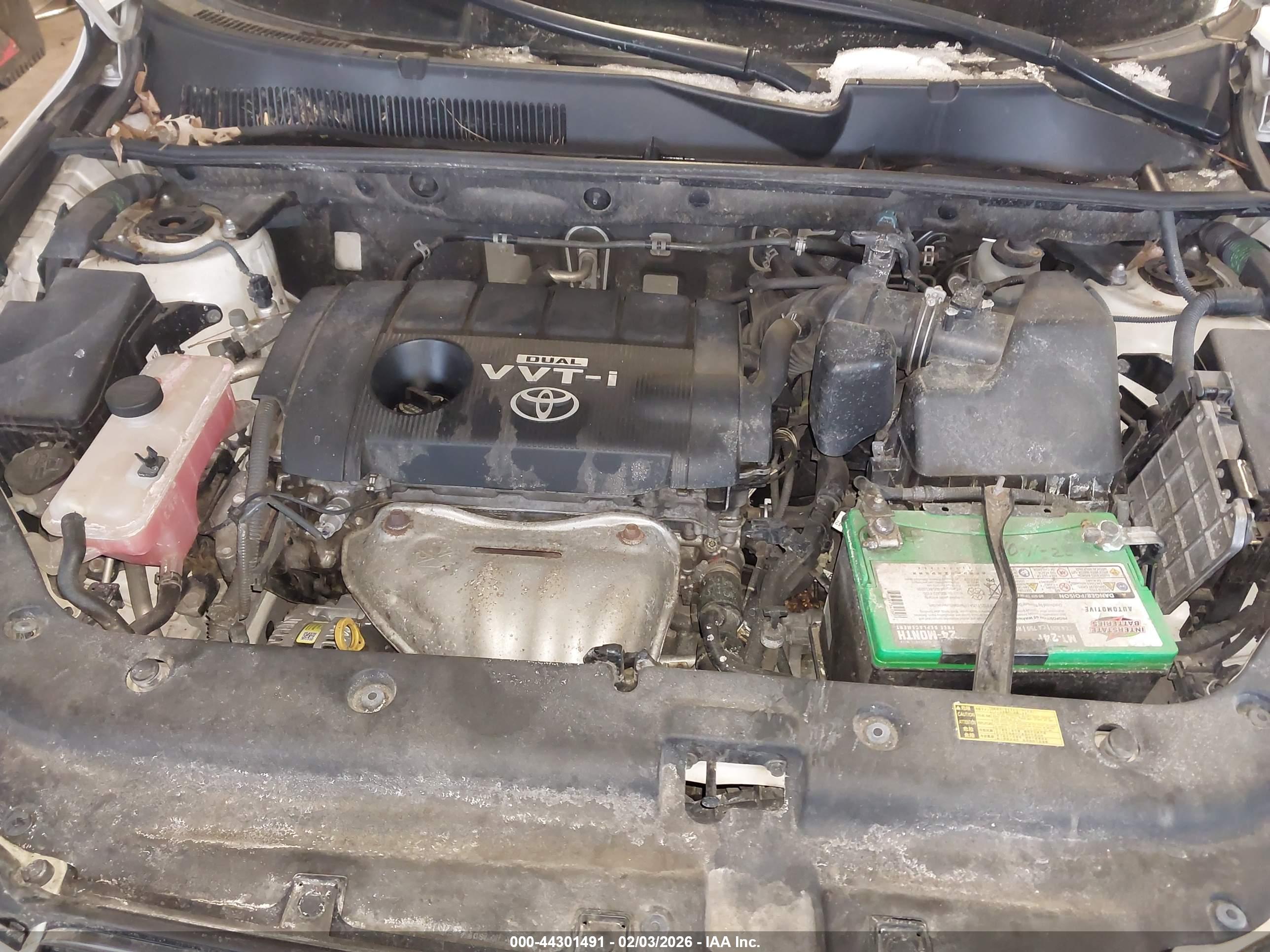 TOYOTA RAV4 image 10
