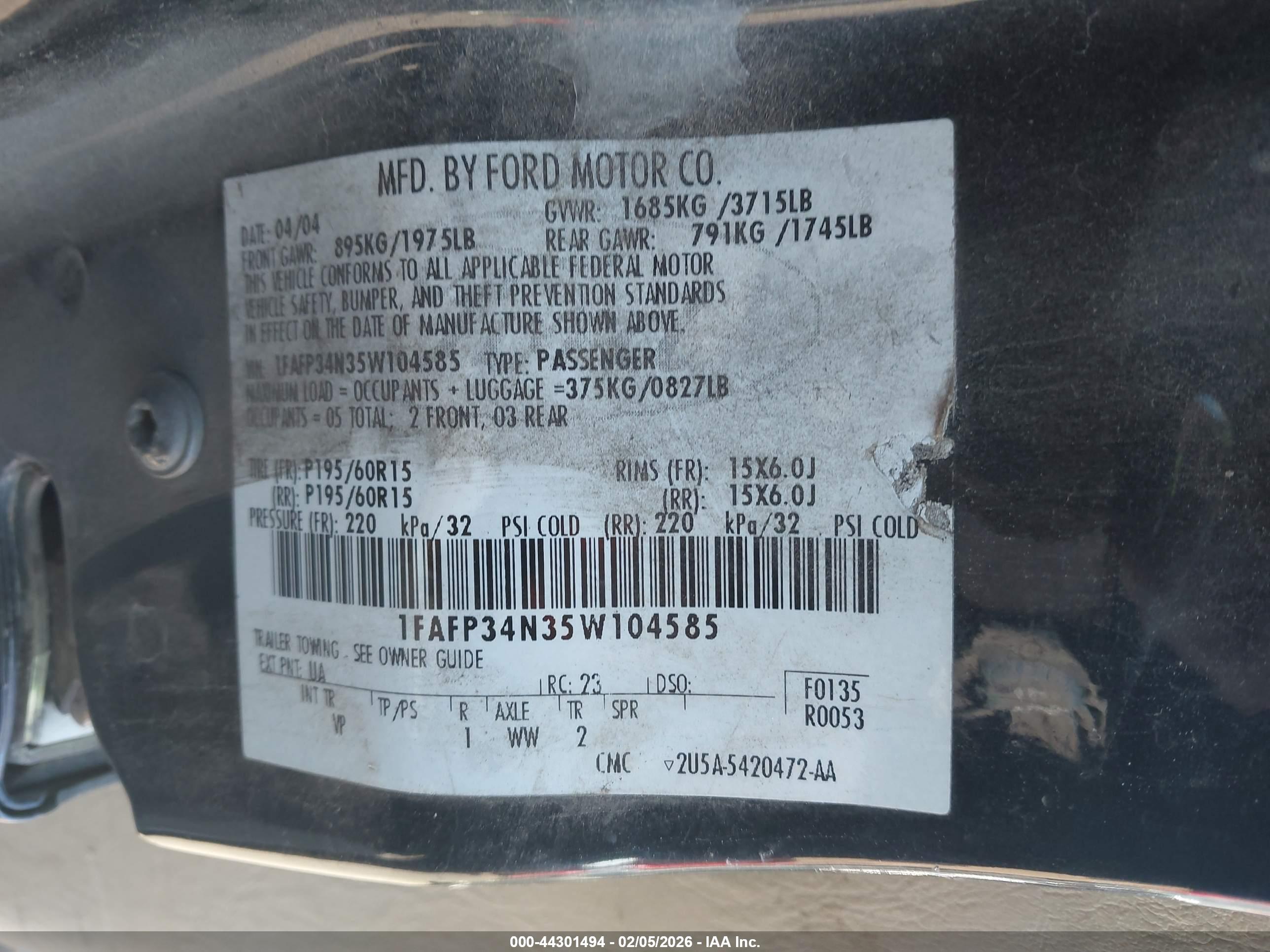 FORD FOCUS image 9