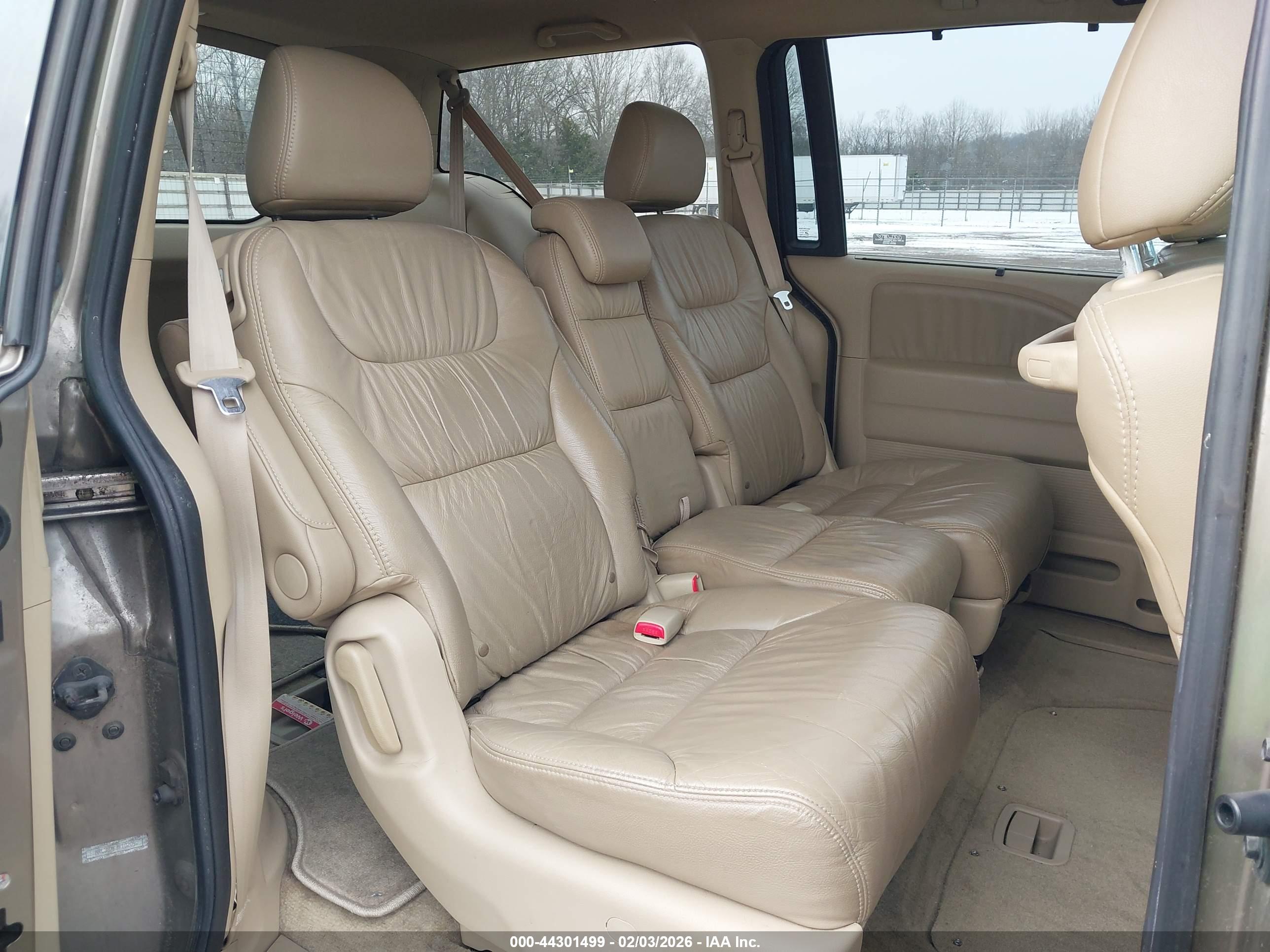 HONDA ODYSSEY image 8