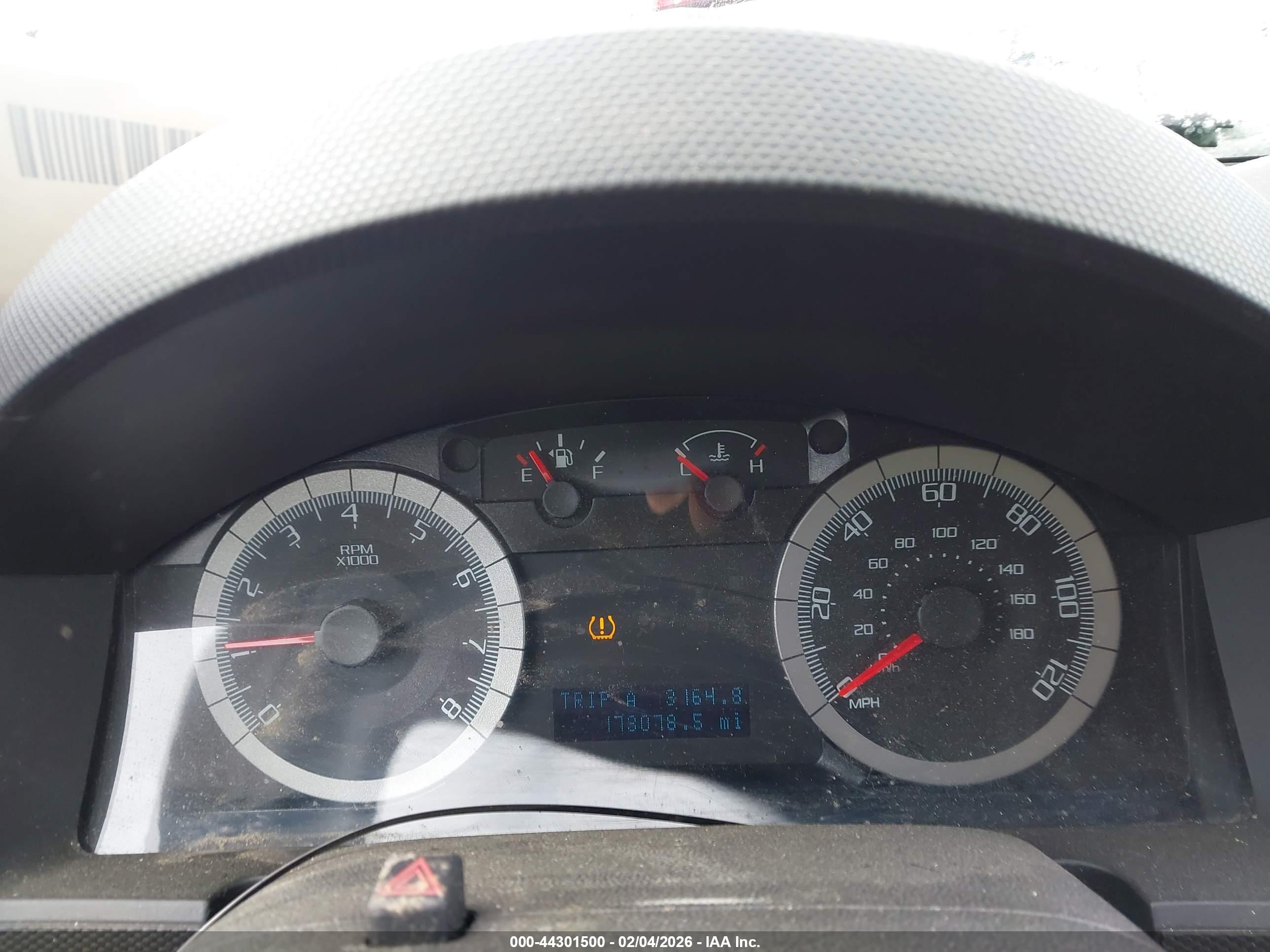 FORD ESCAPE image 7