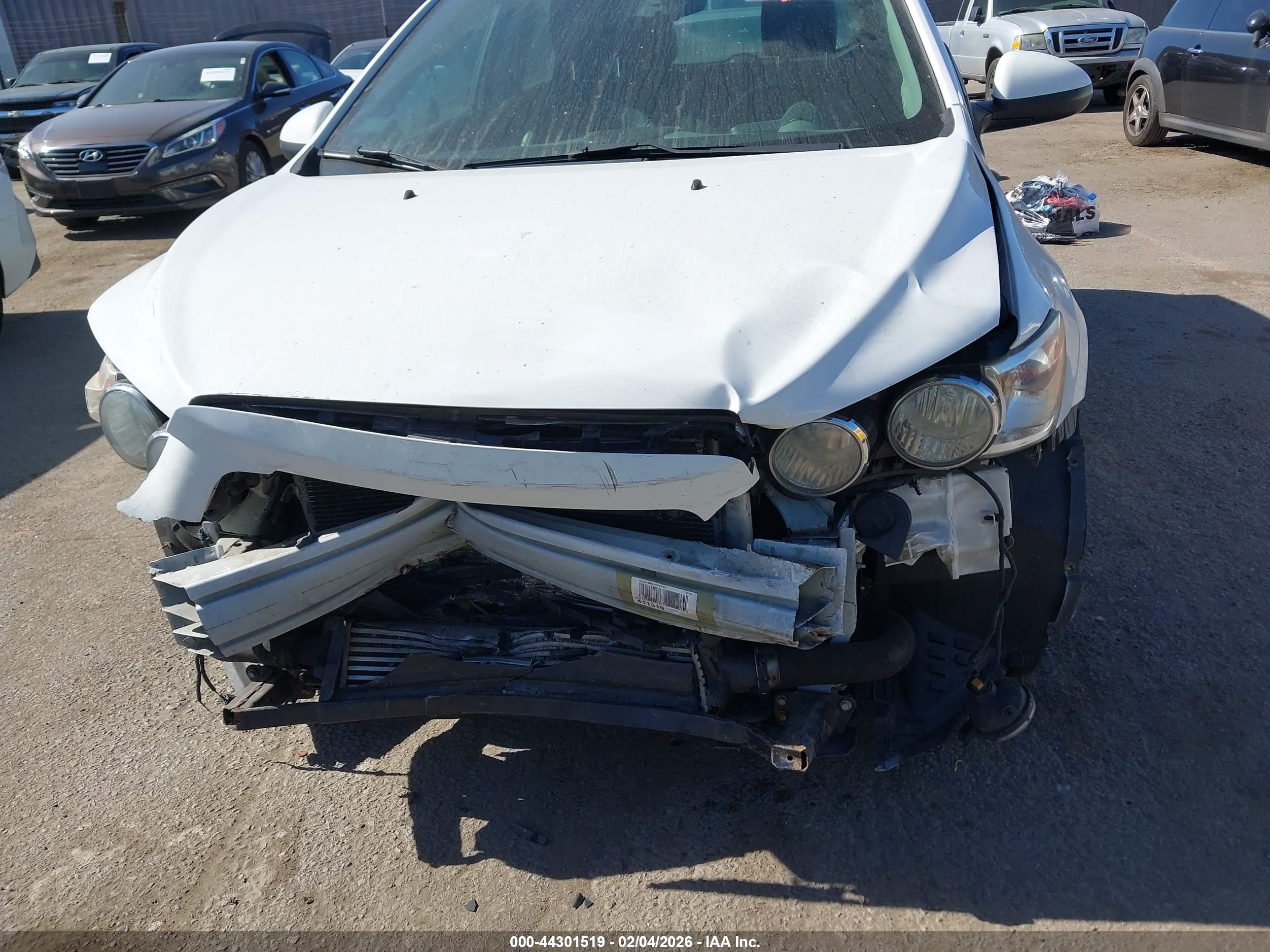 CHEVROLET SONIC image 6