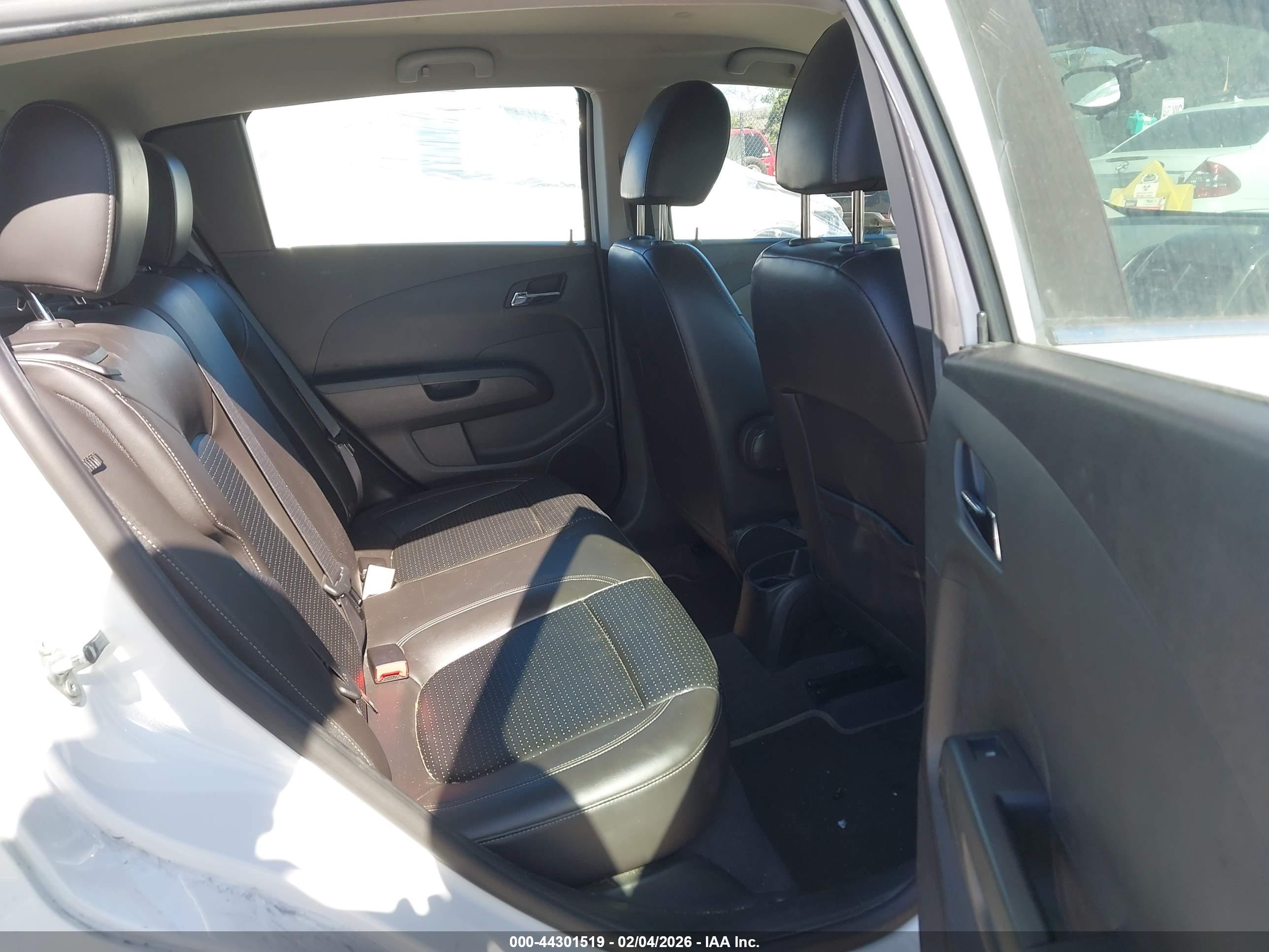 CHEVROLET SONIC image 8