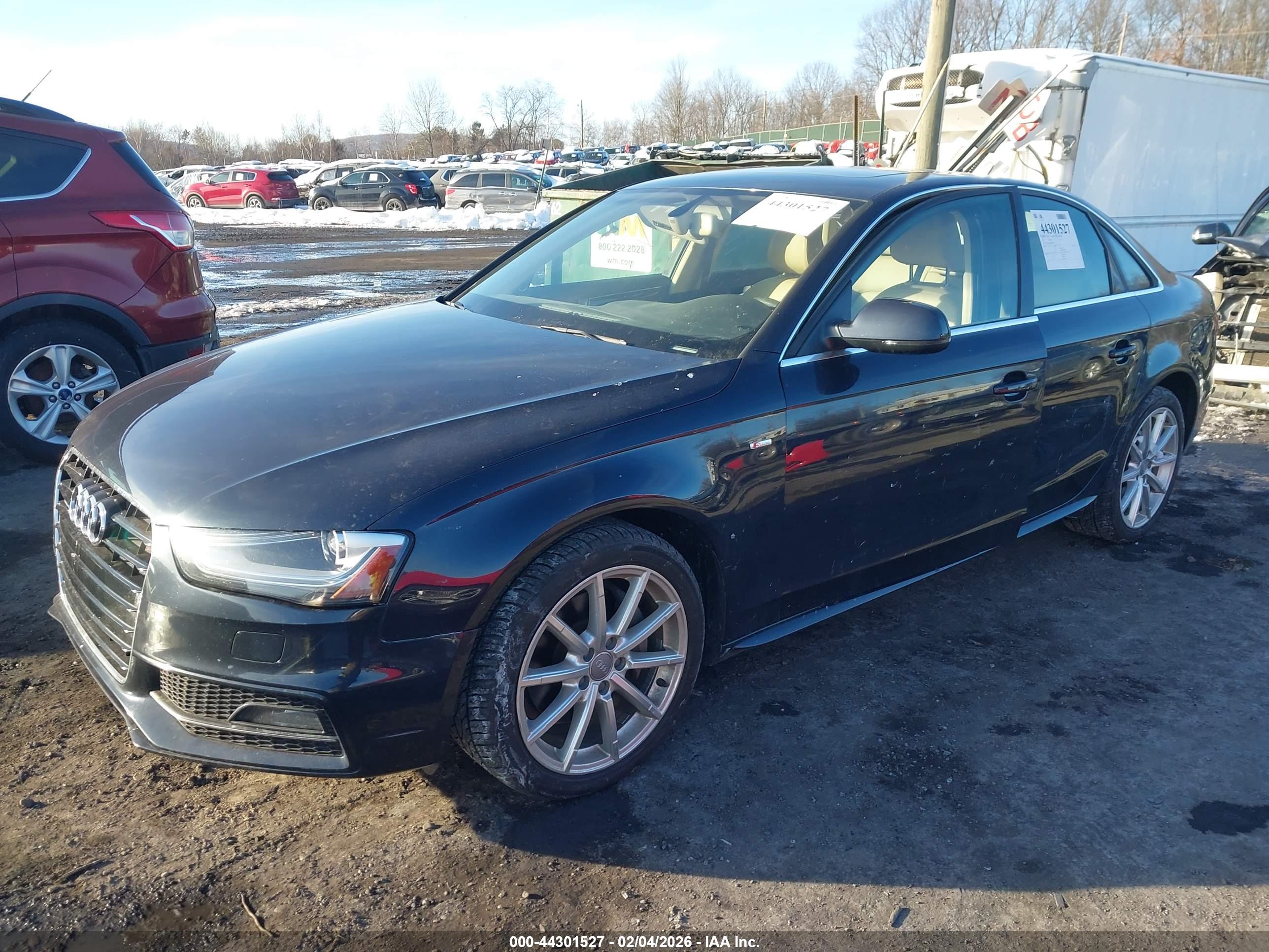 AUDI A4 image 2