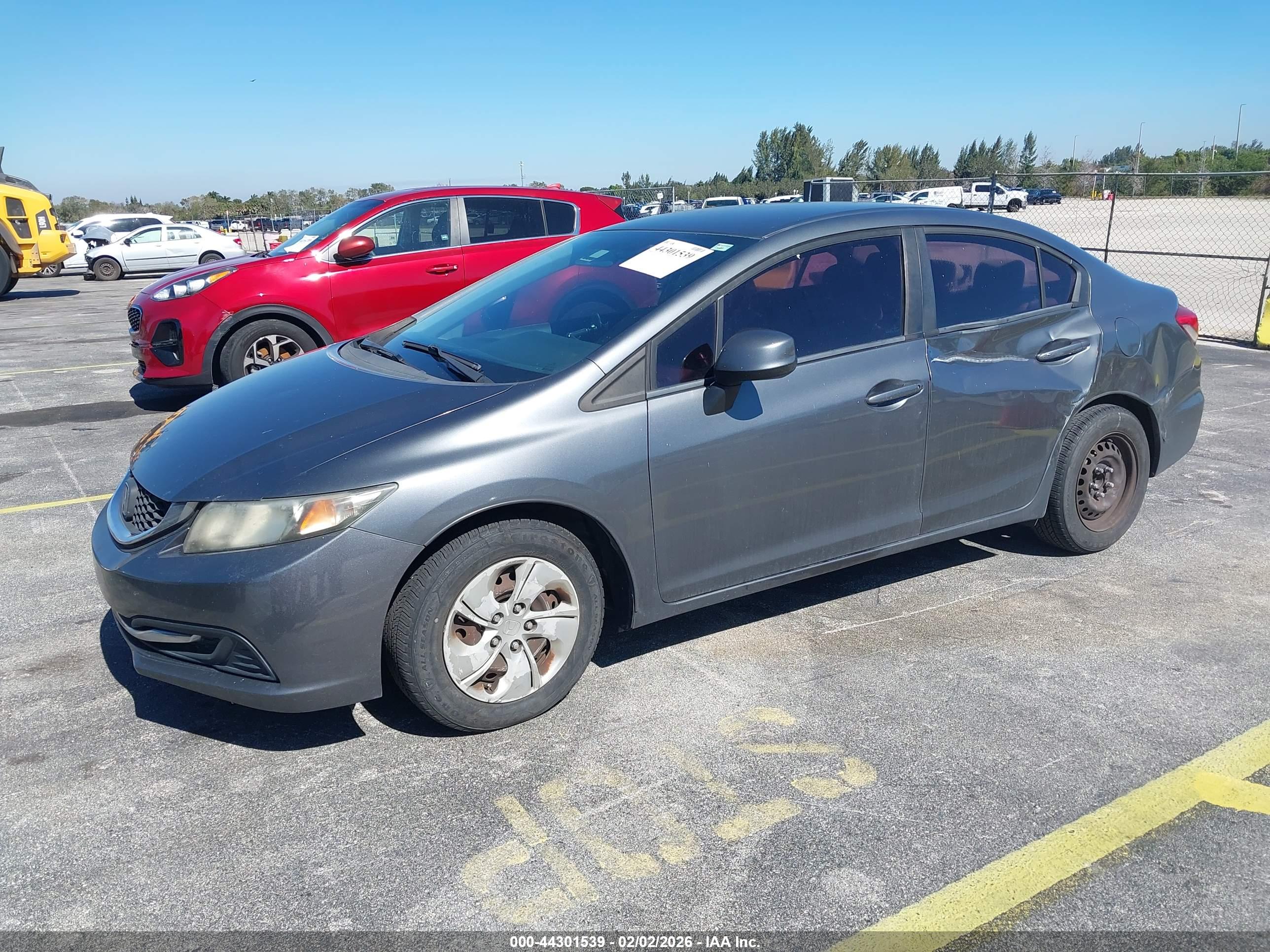 HONDA CIVIC image 2
