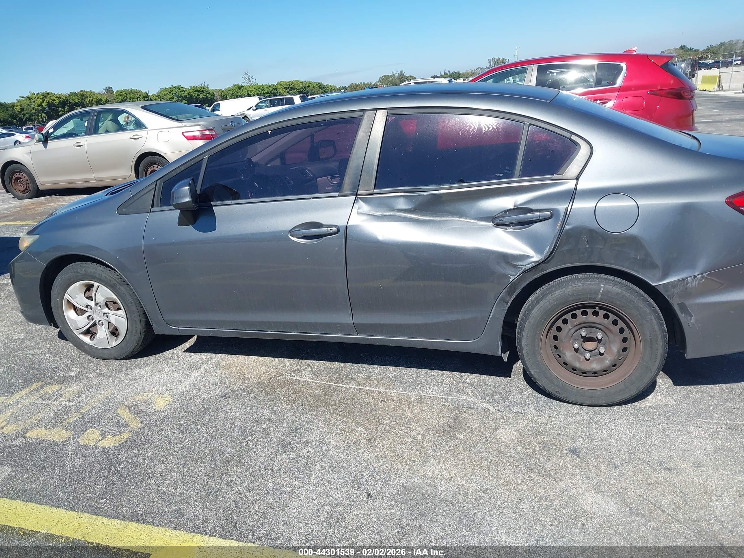 HONDA CIVIC image 6
