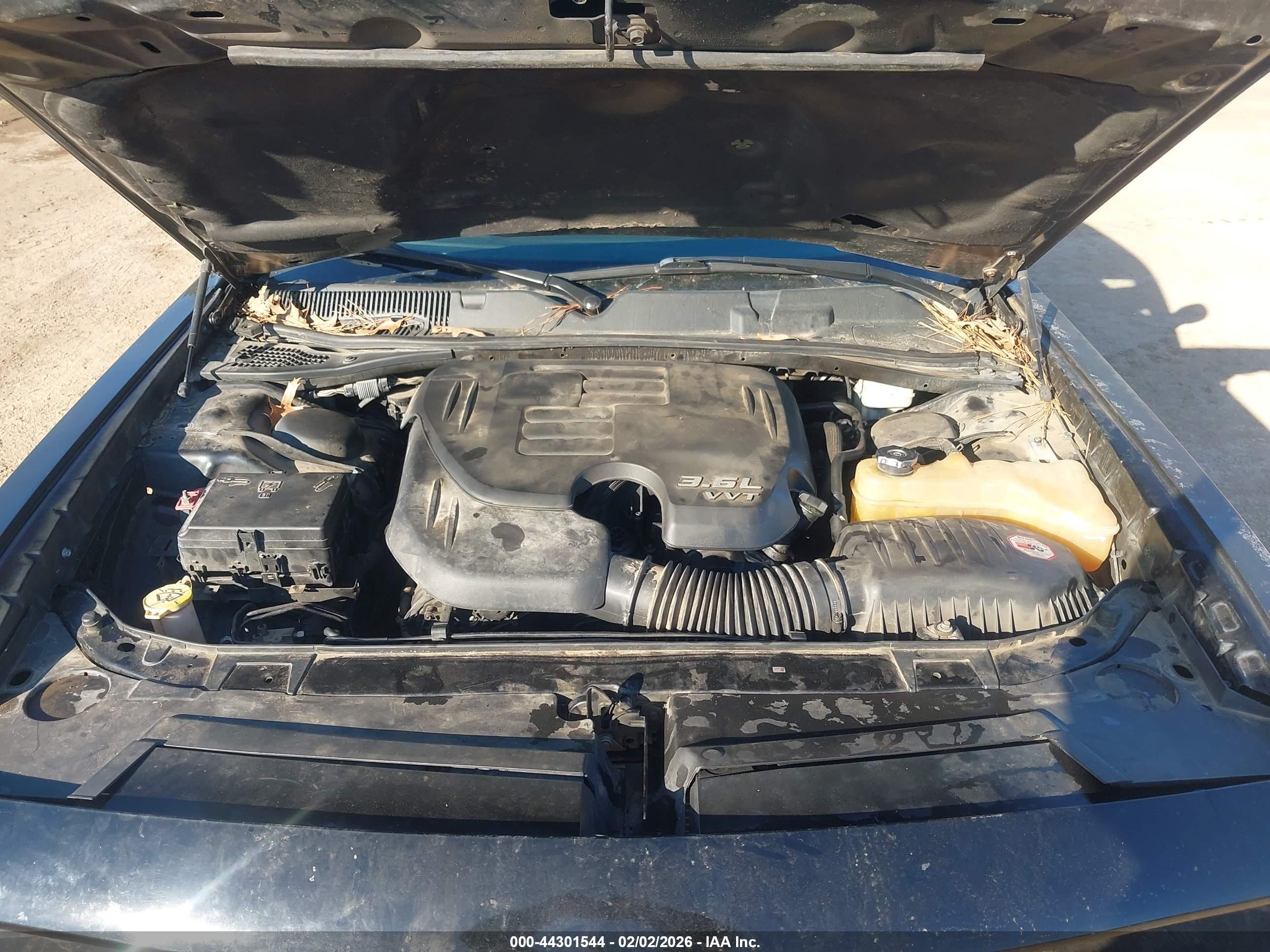 DODGE CHALLENGER image 10