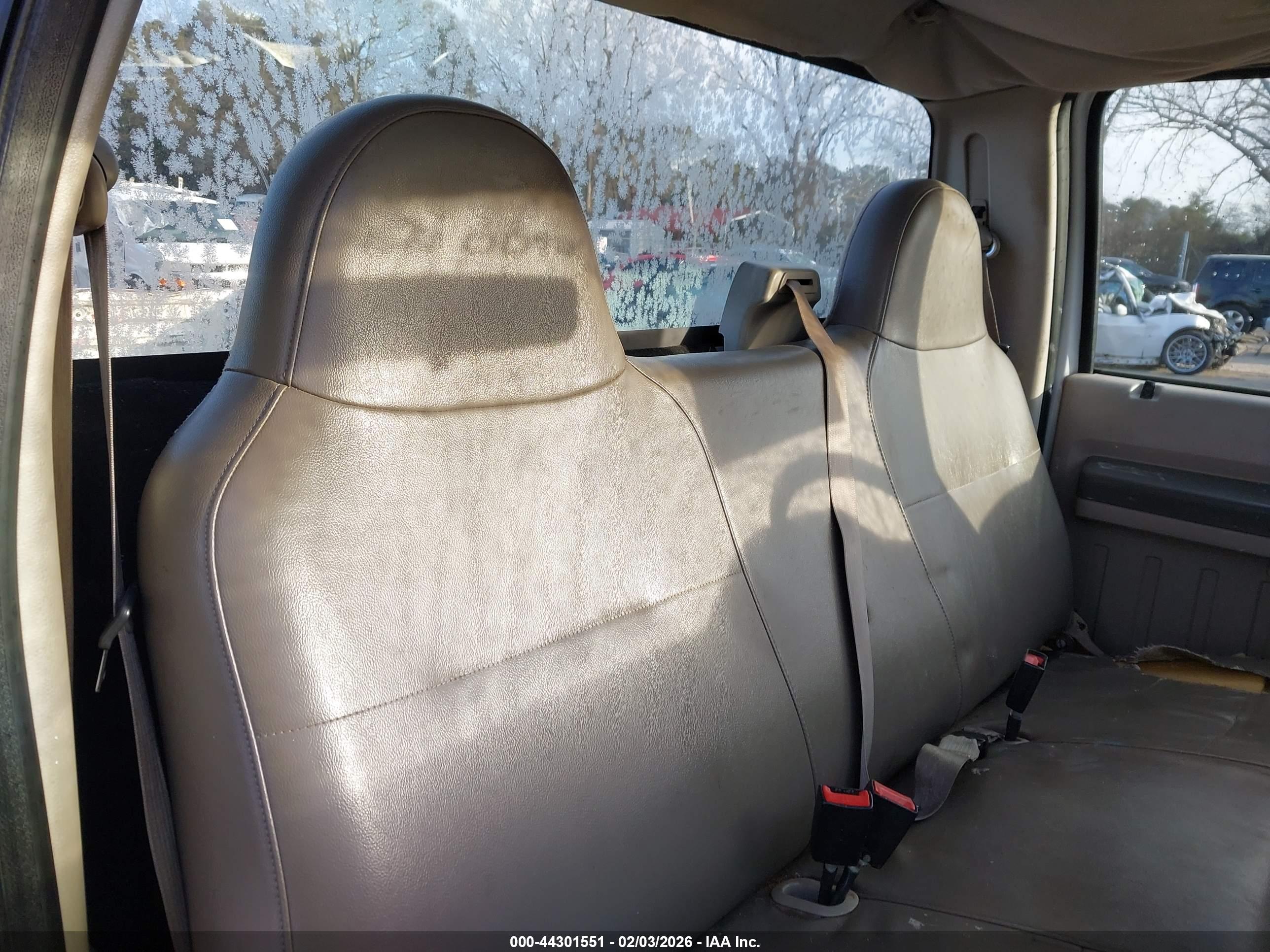 FORD F-250 image 8