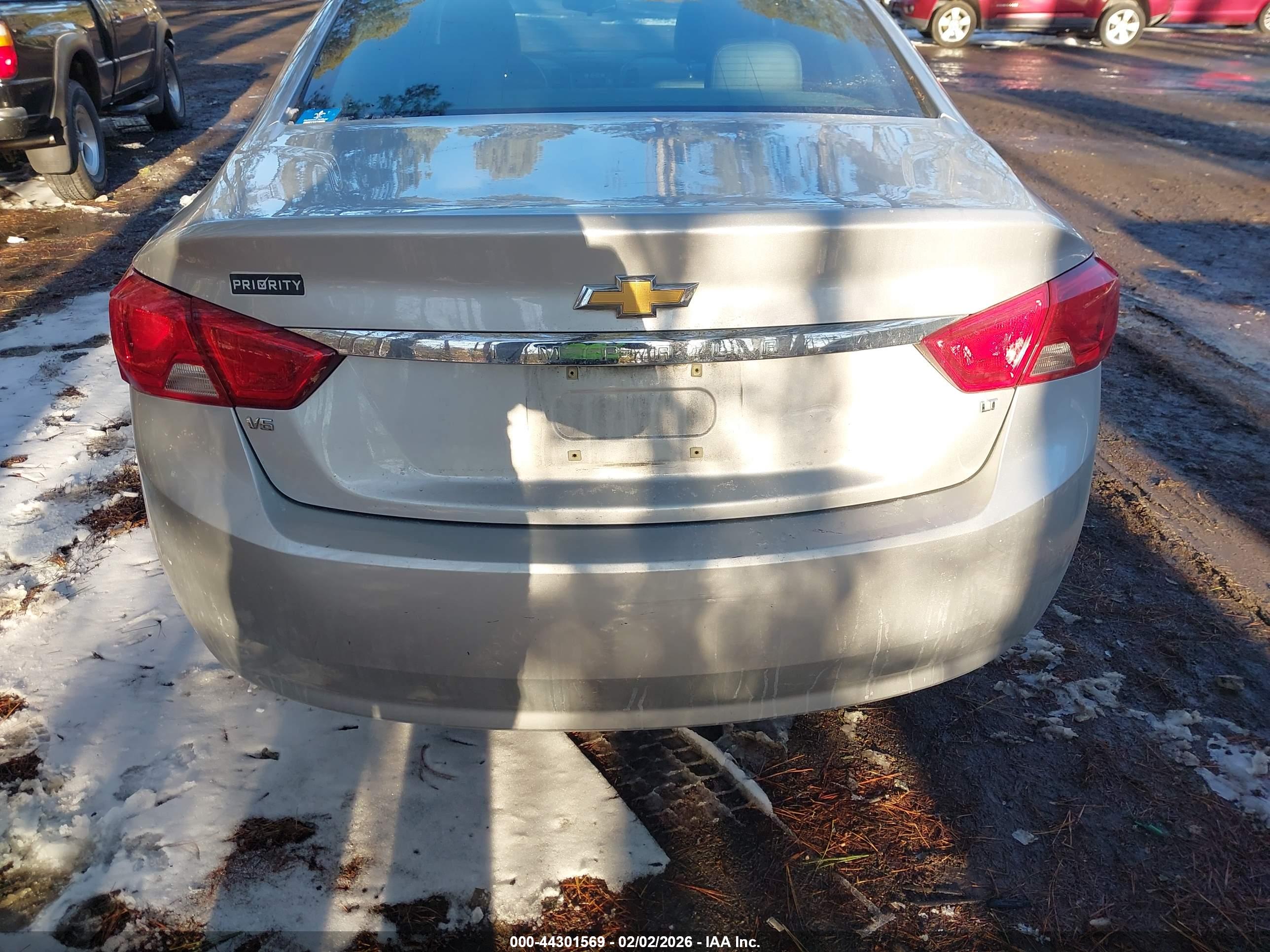 CHEVROLET IMPALA image 6