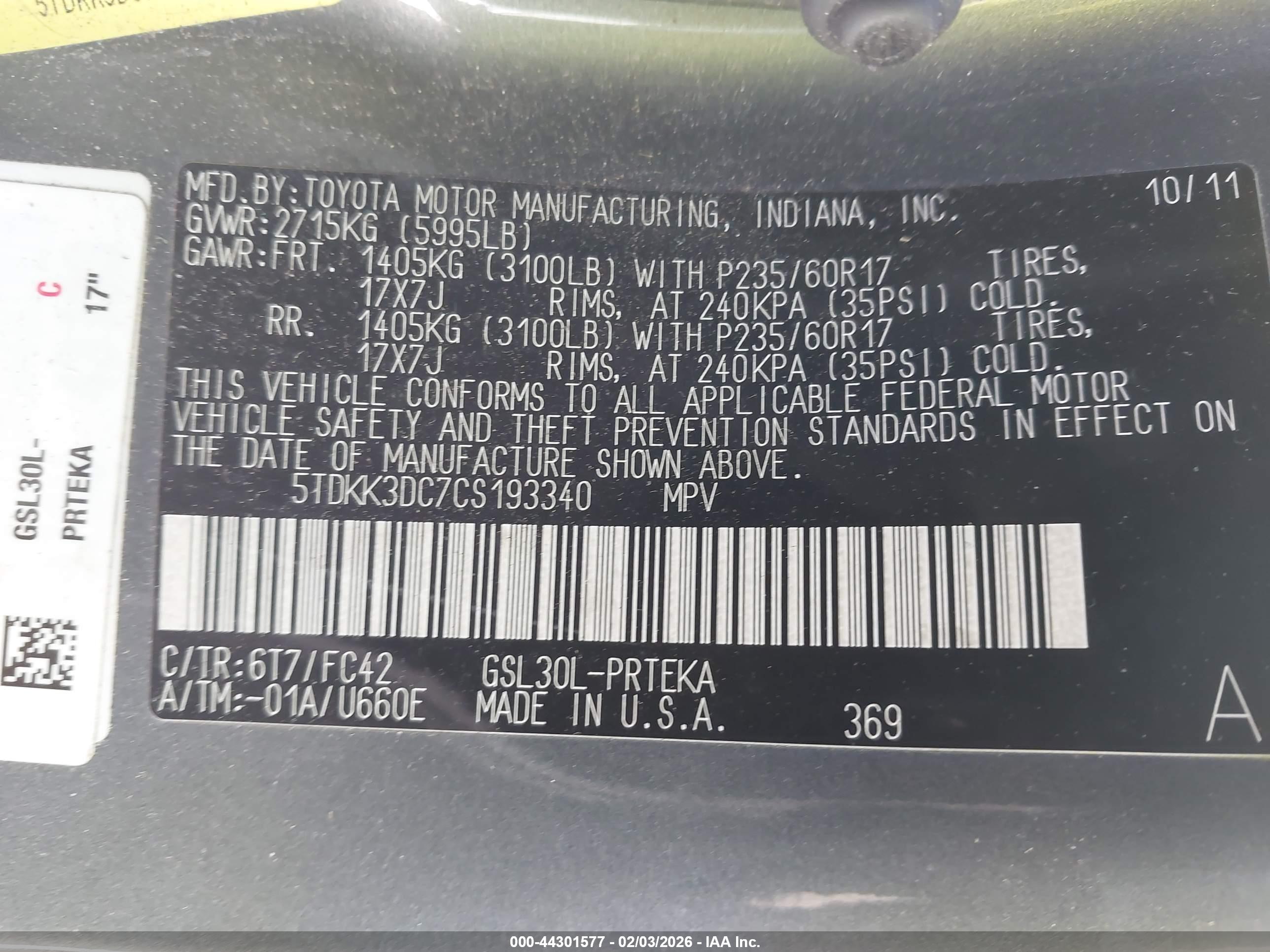 TOYOTA SIENNA image 9