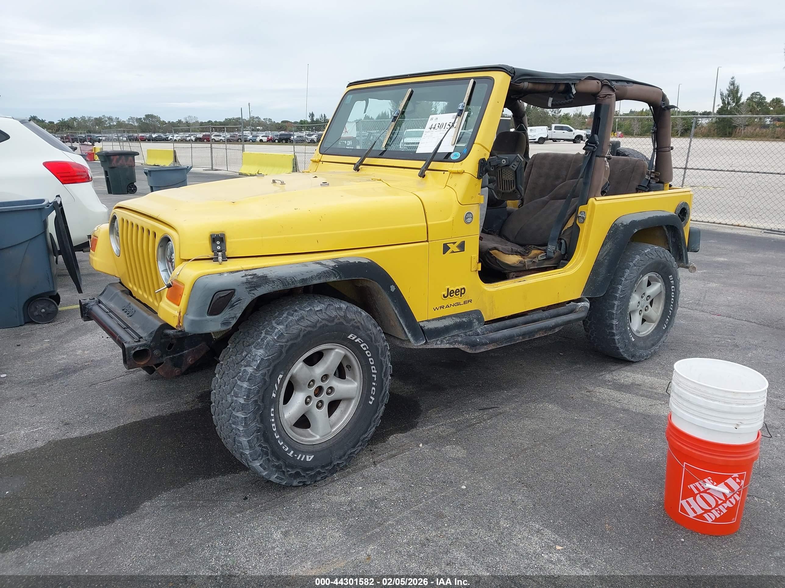 JEEP WRANGLER image 2