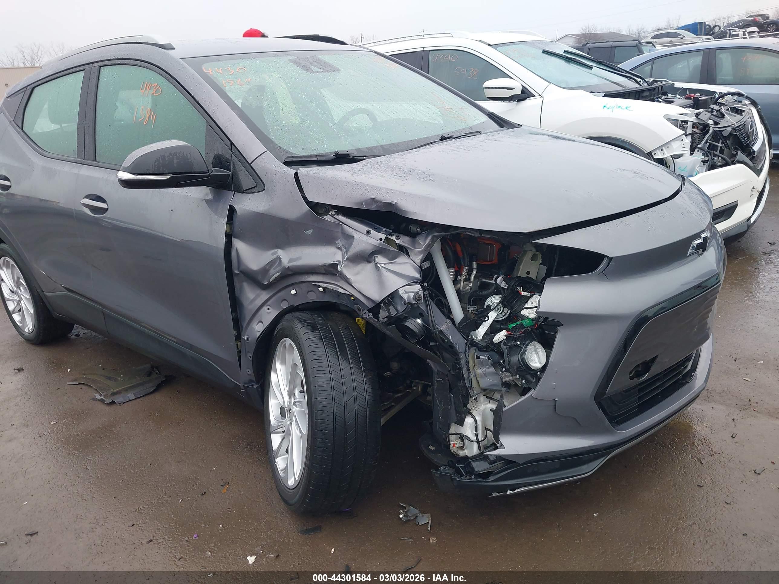 CHEVROLET BOLT image 6