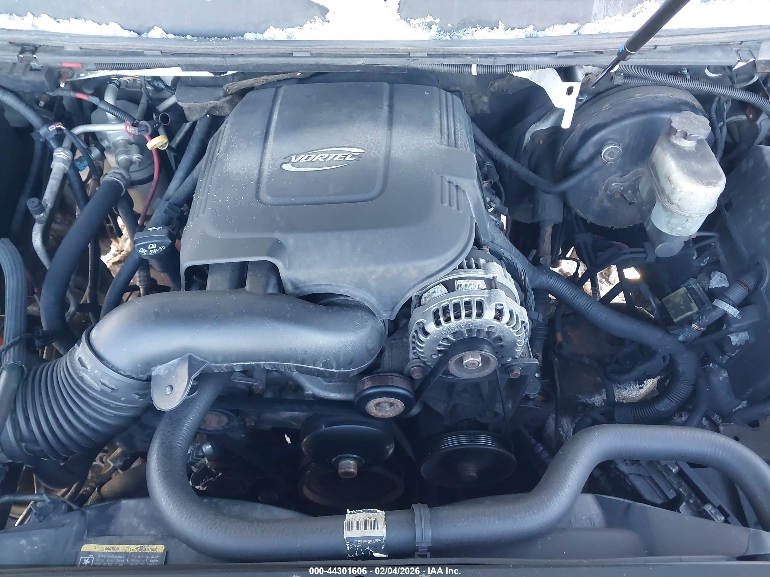 CHEVROLET SUBURBAN image 10
