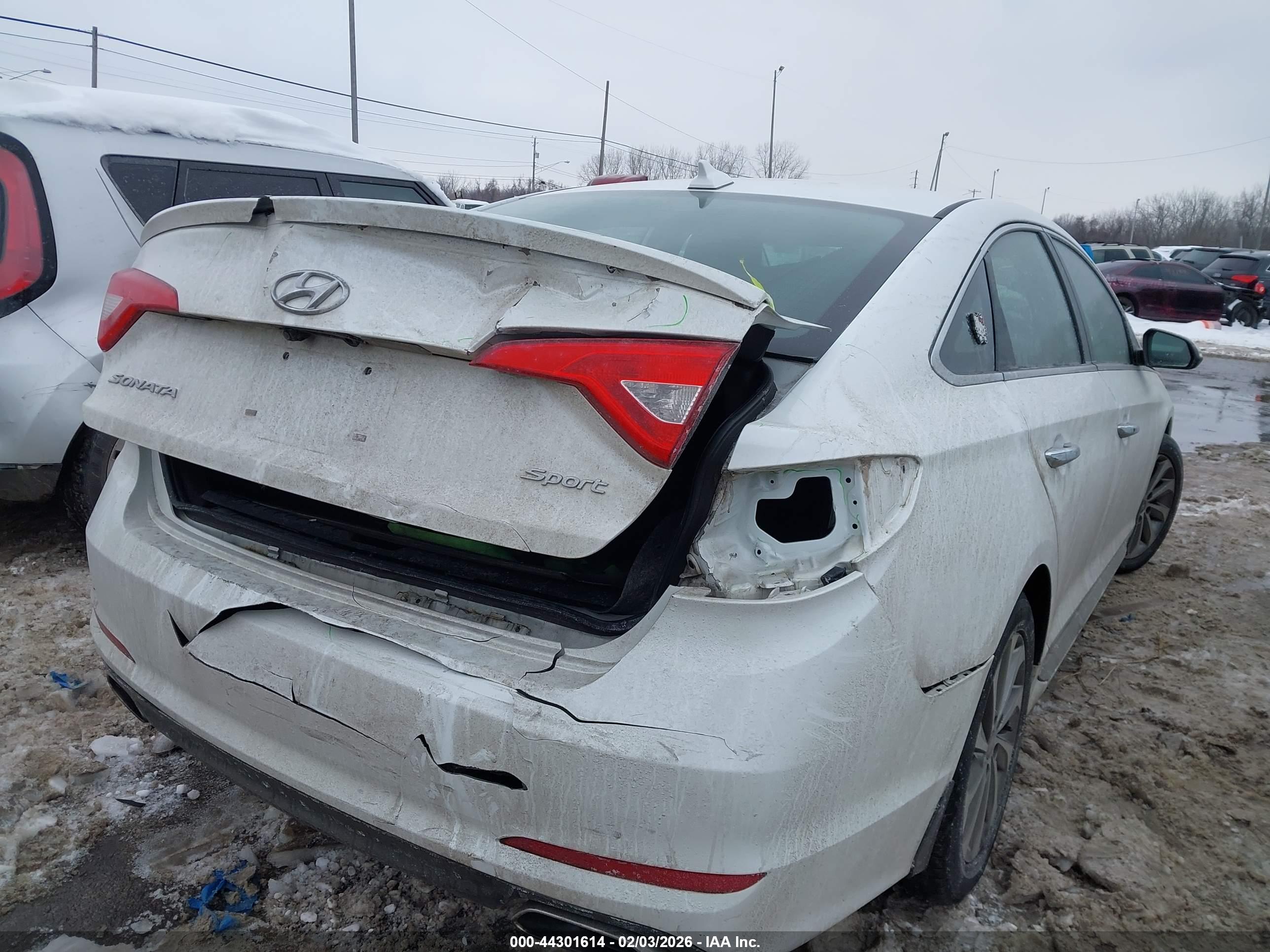 HYUNDAI SONATA image 6