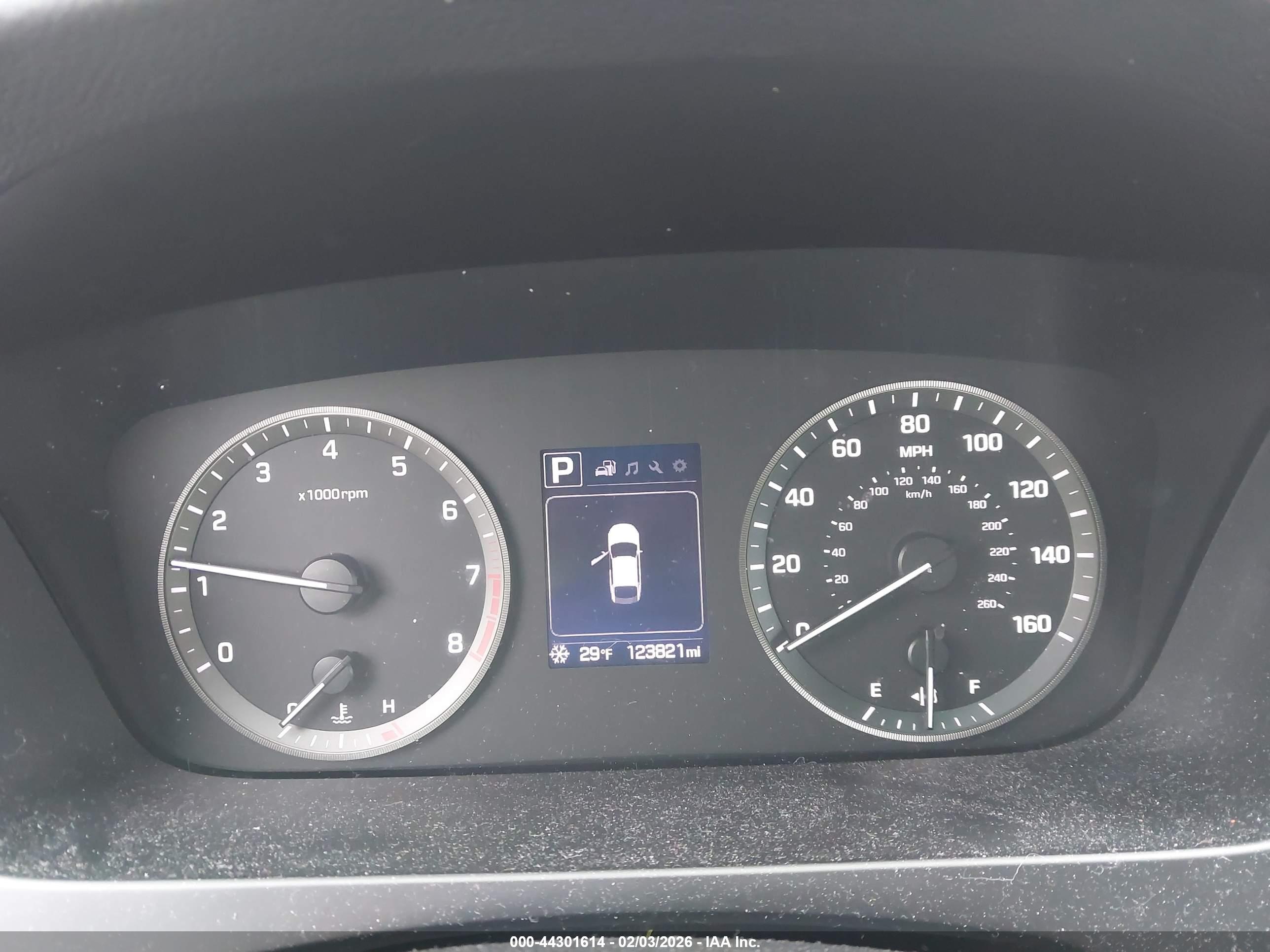 HYUNDAI SONATA image 7