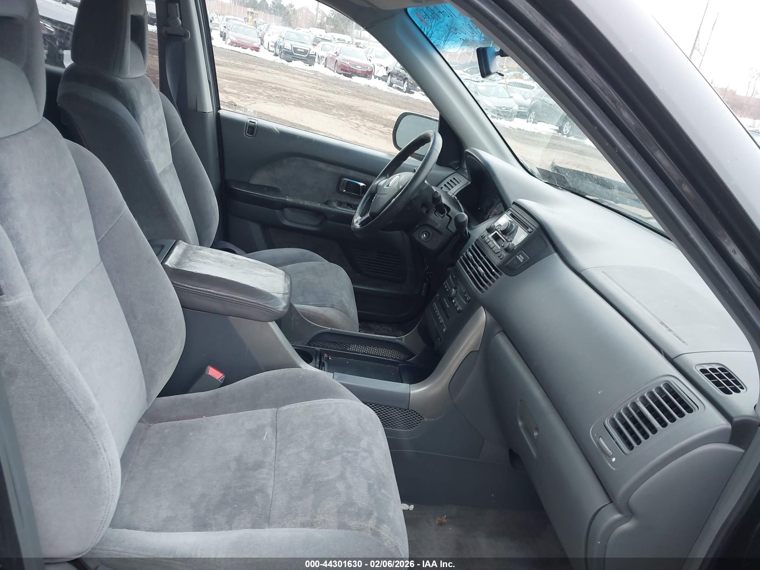HONDA PILOT image 5