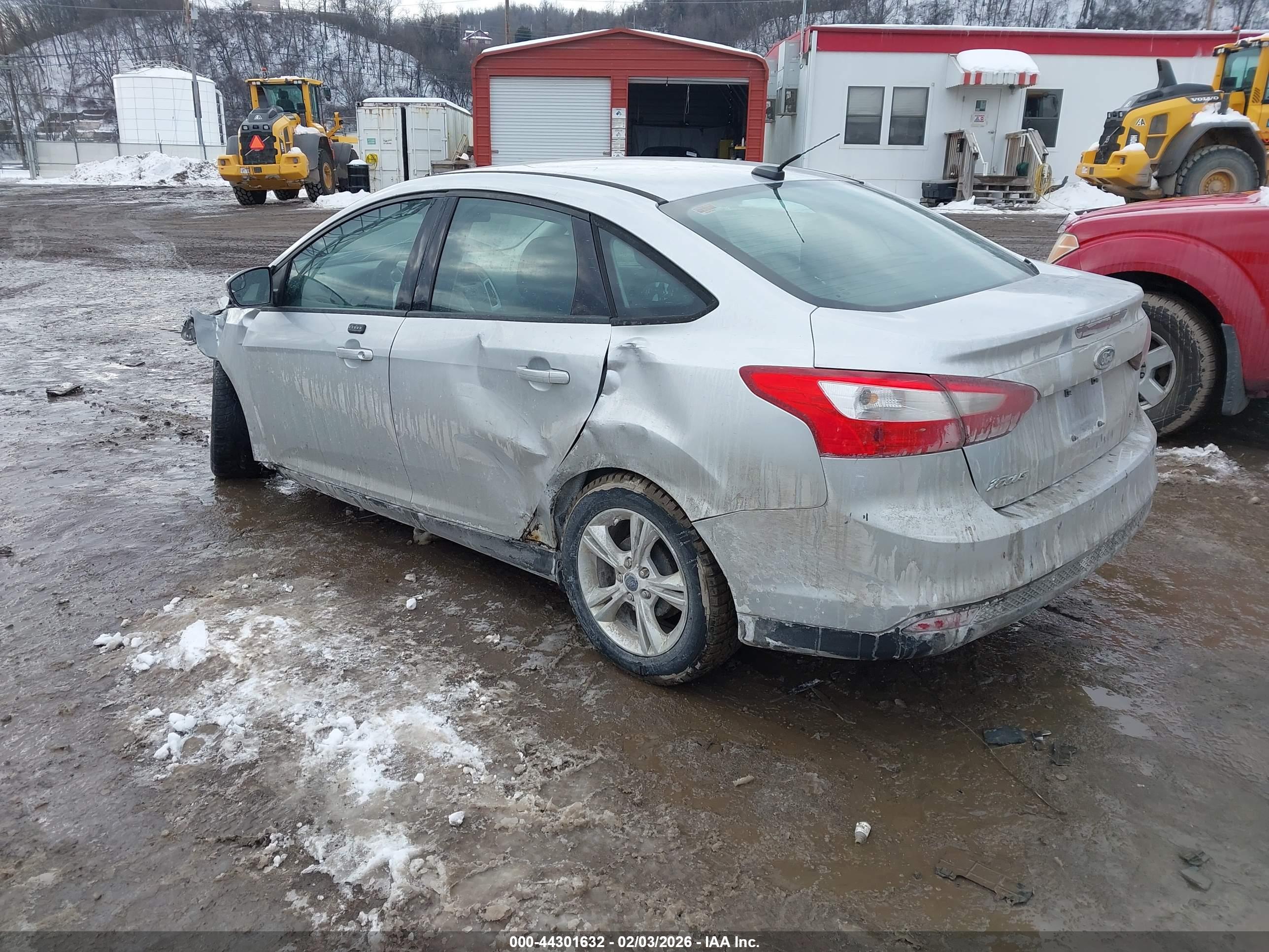 FORD FOCUS image 3