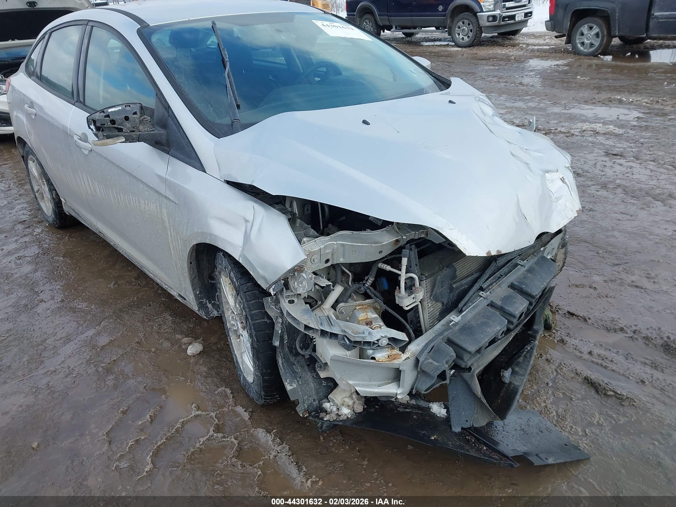 FORD FOCUS image 6