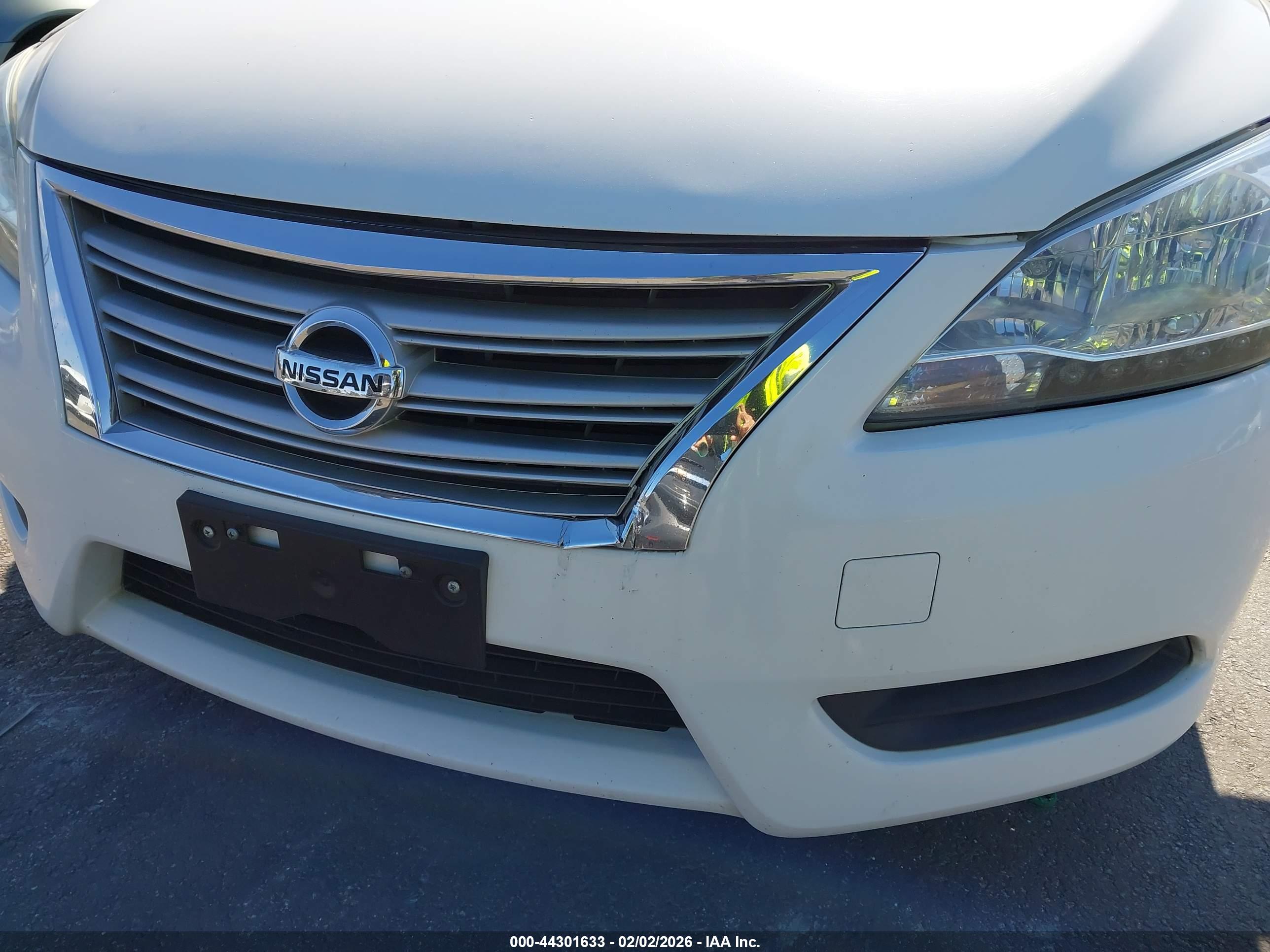 NISSAN SENTRA image 6