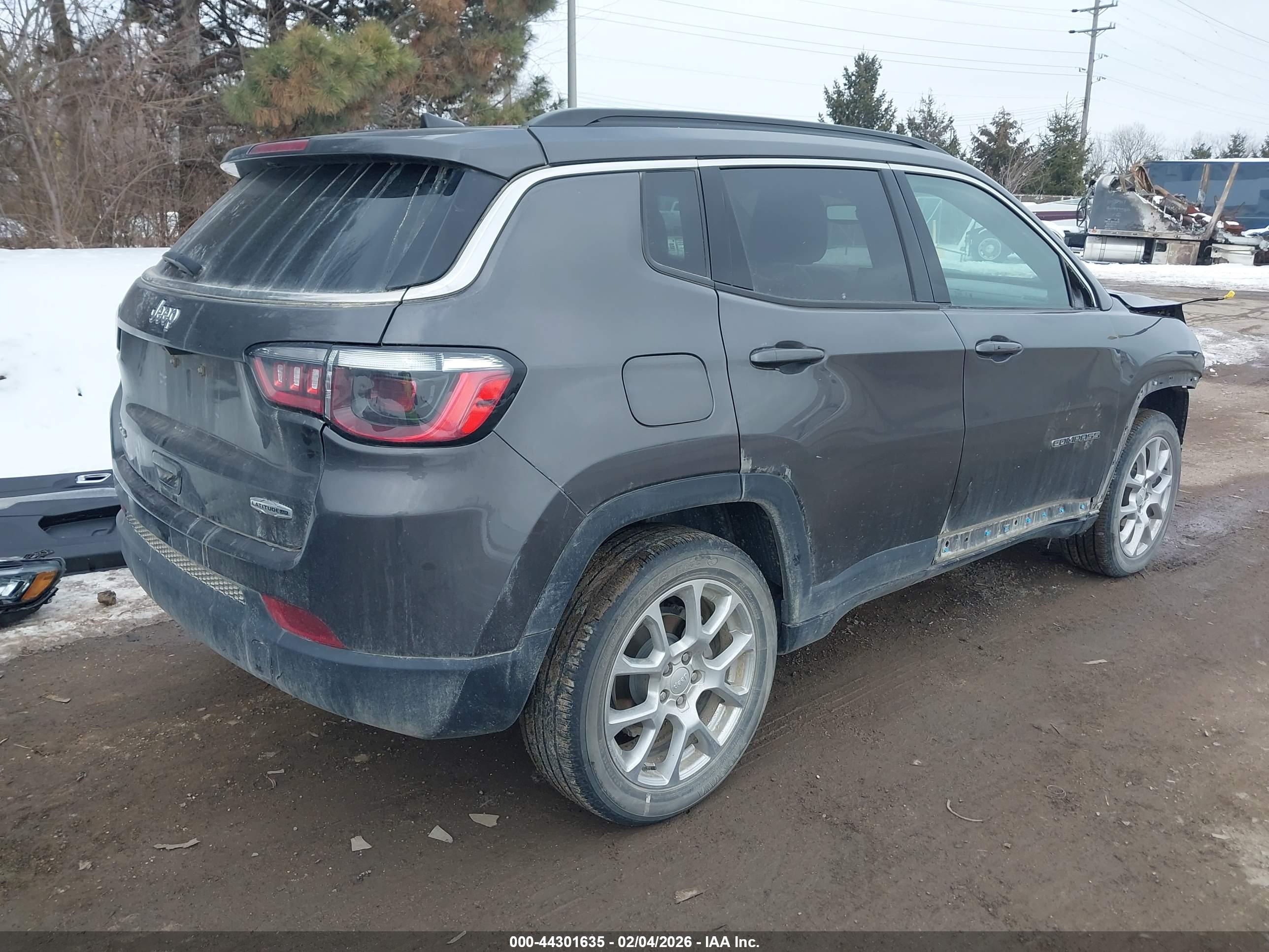 JEEP COMPASS image 4