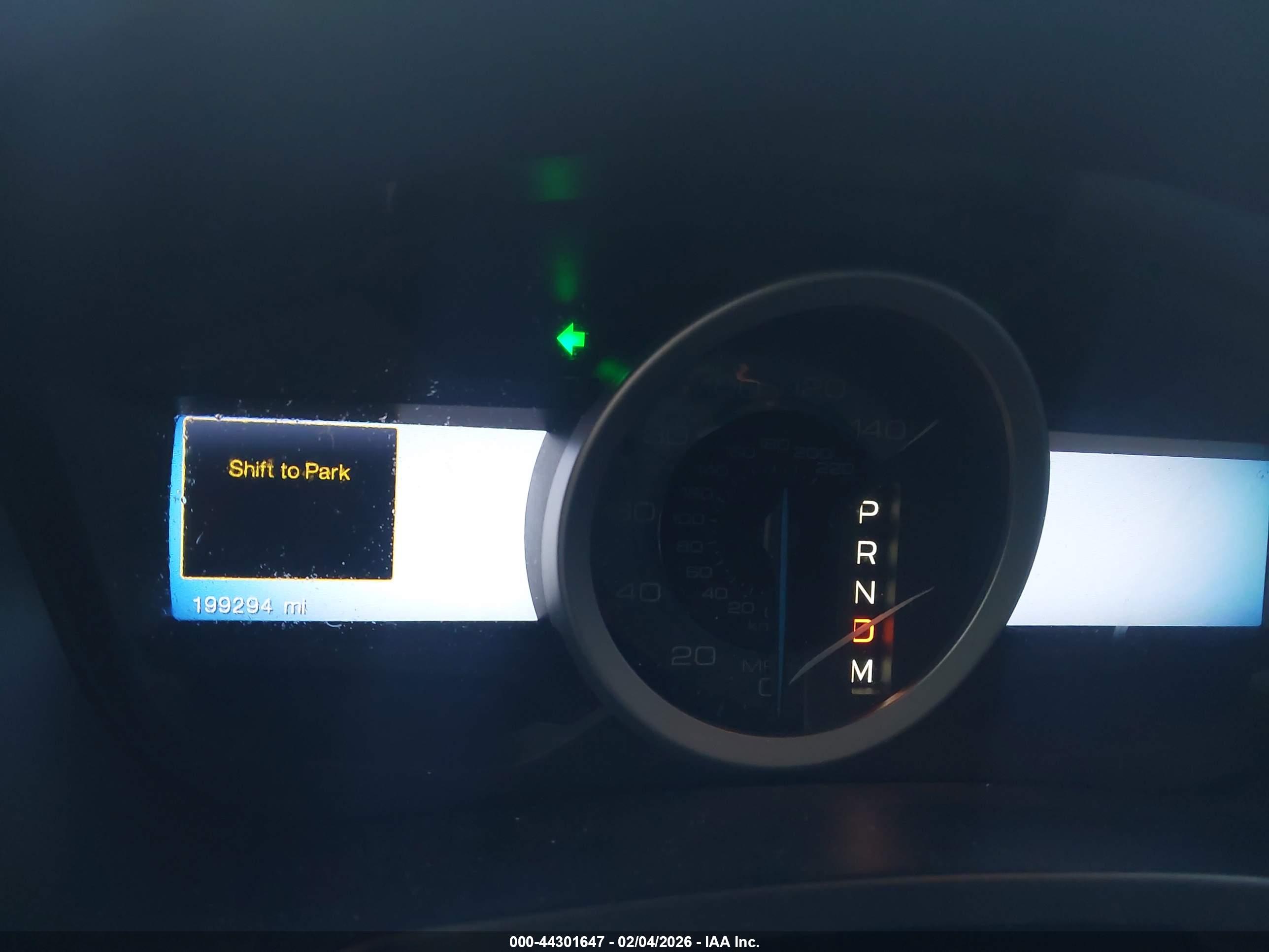 FORD EXPLORER image 7