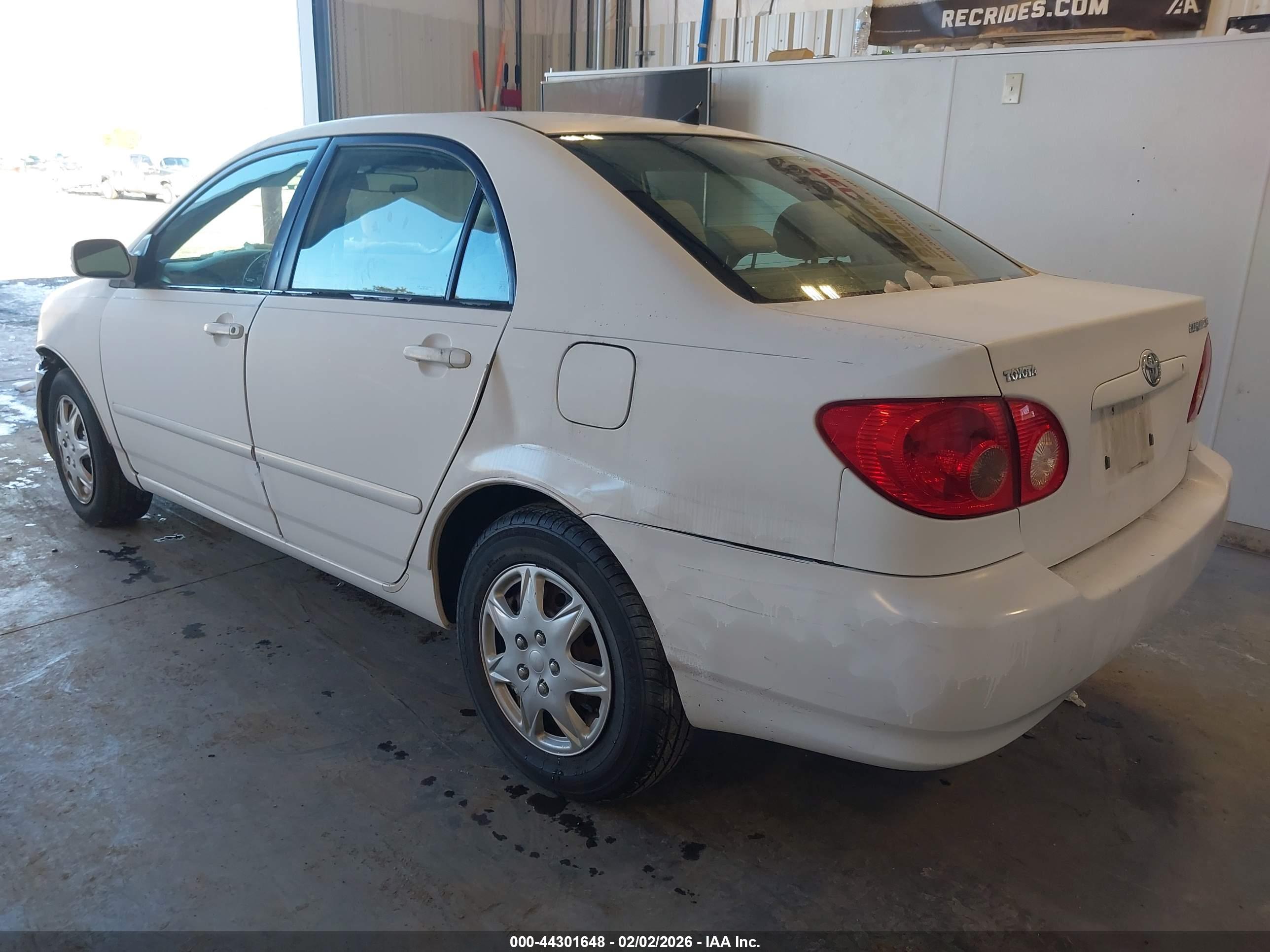 TOYOTA COROLLA image 3