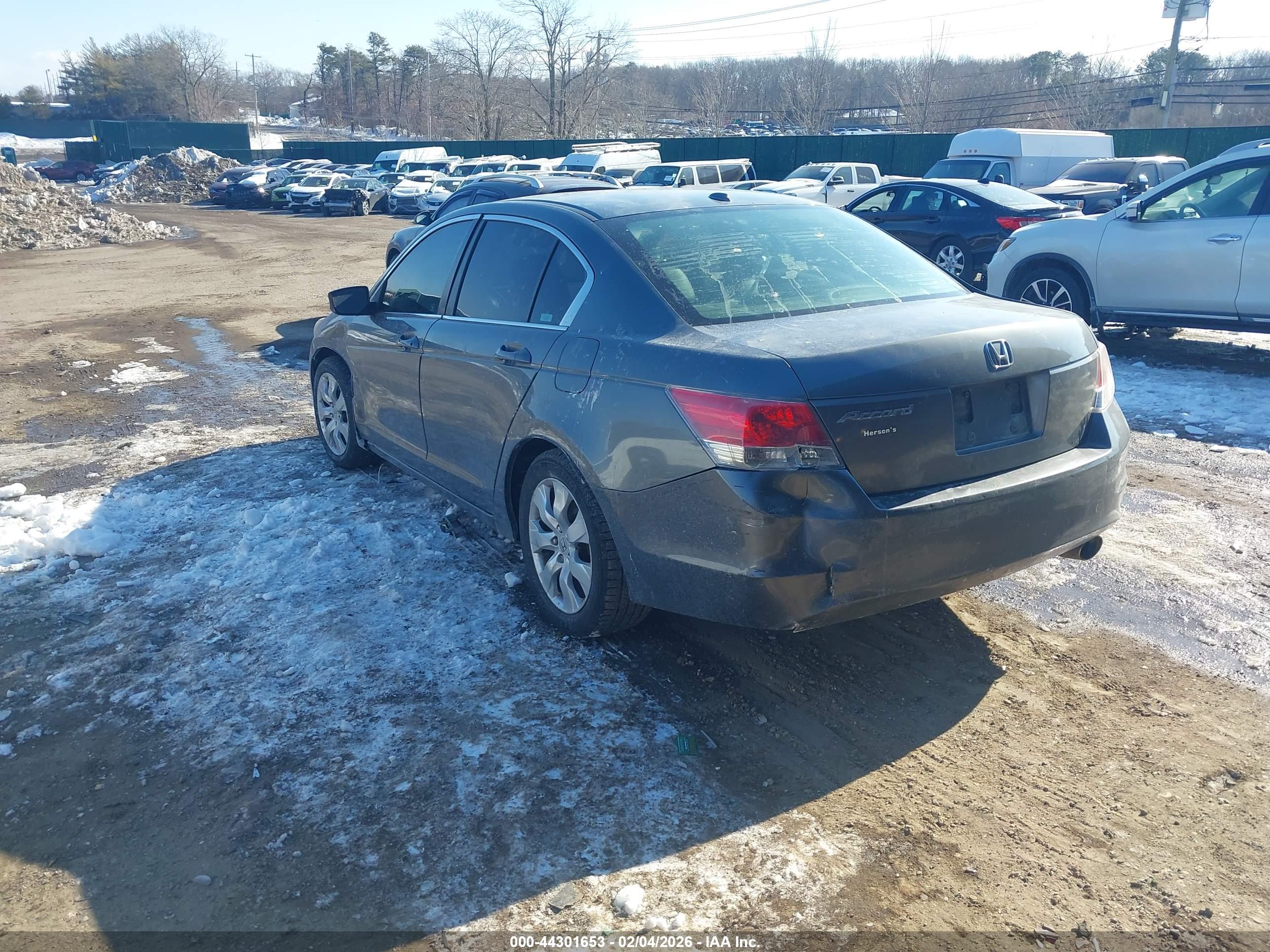 HONDA ACCORD image 3