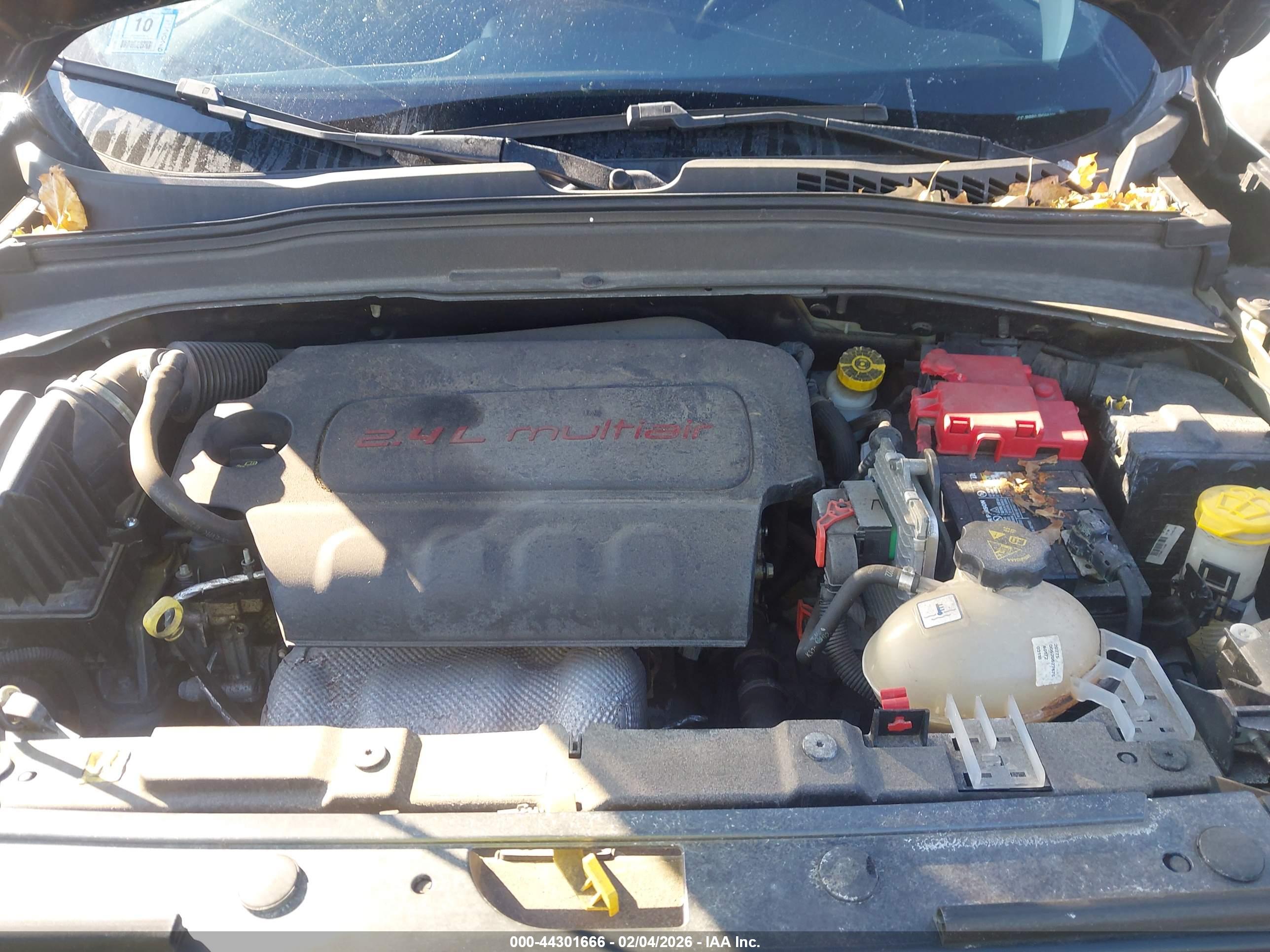 JEEP RENEGADE image 10