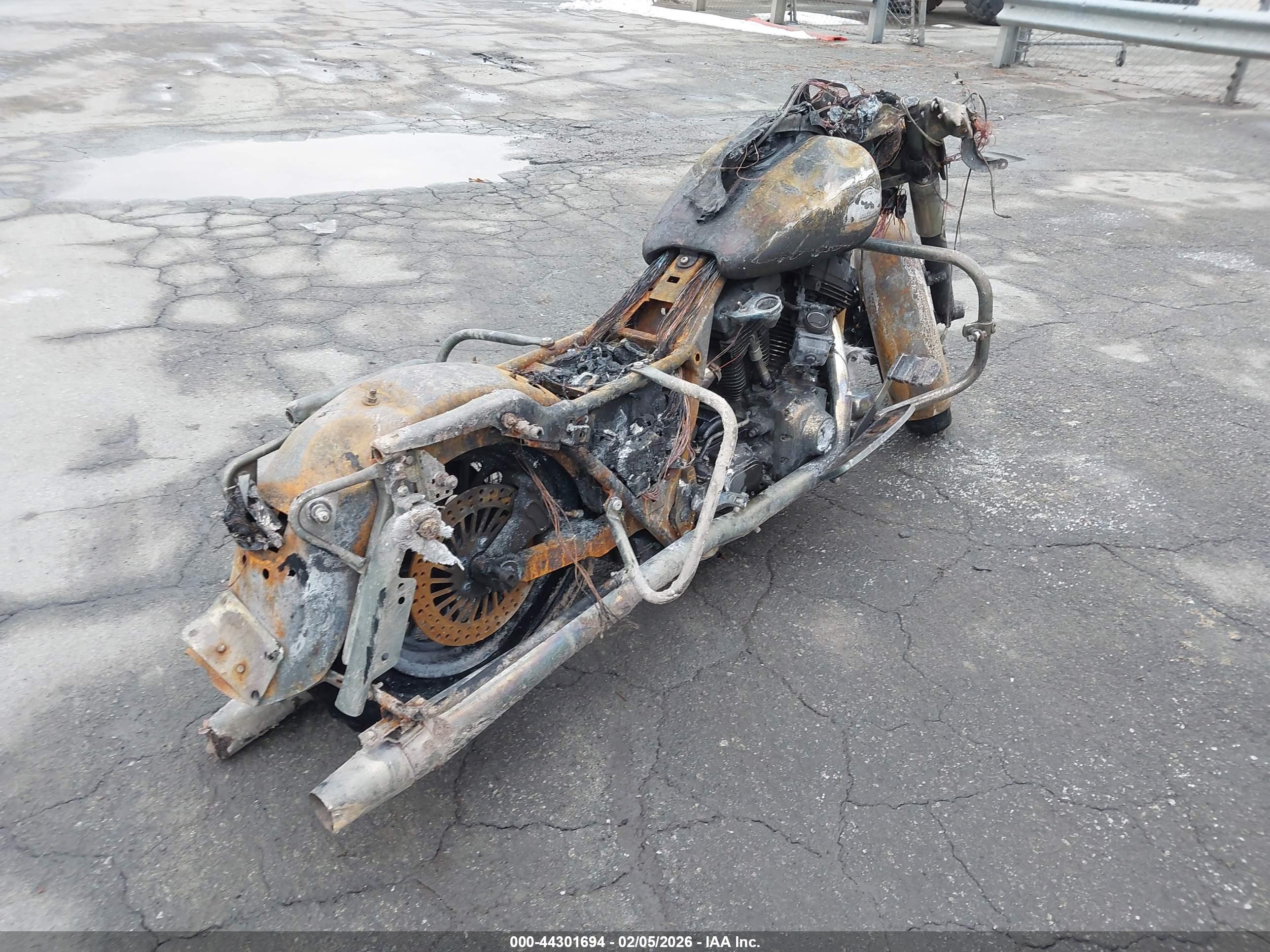 HARLEY-DAVIDSON FLHT image 4