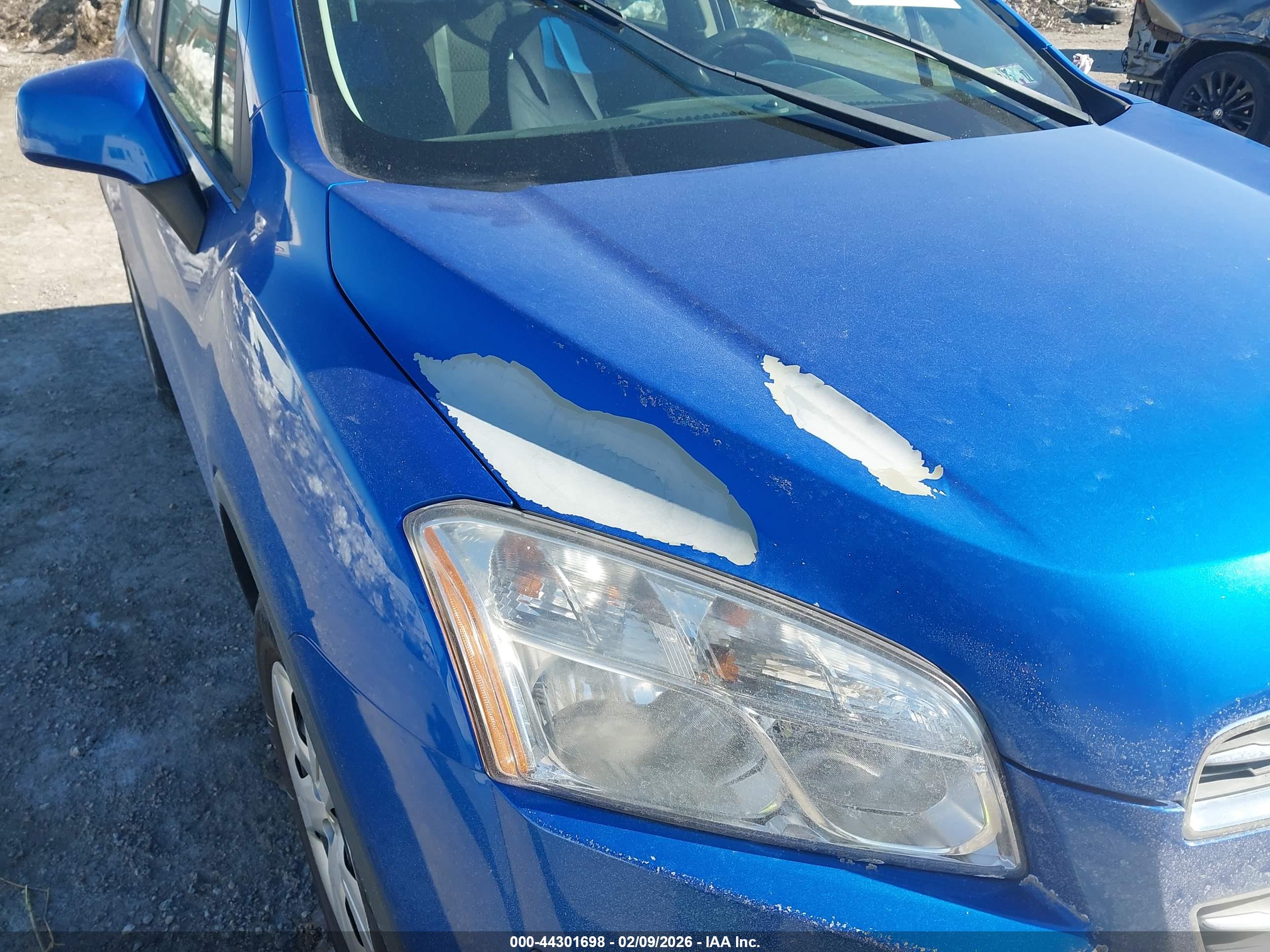 CHEVROLET TRAX image 6