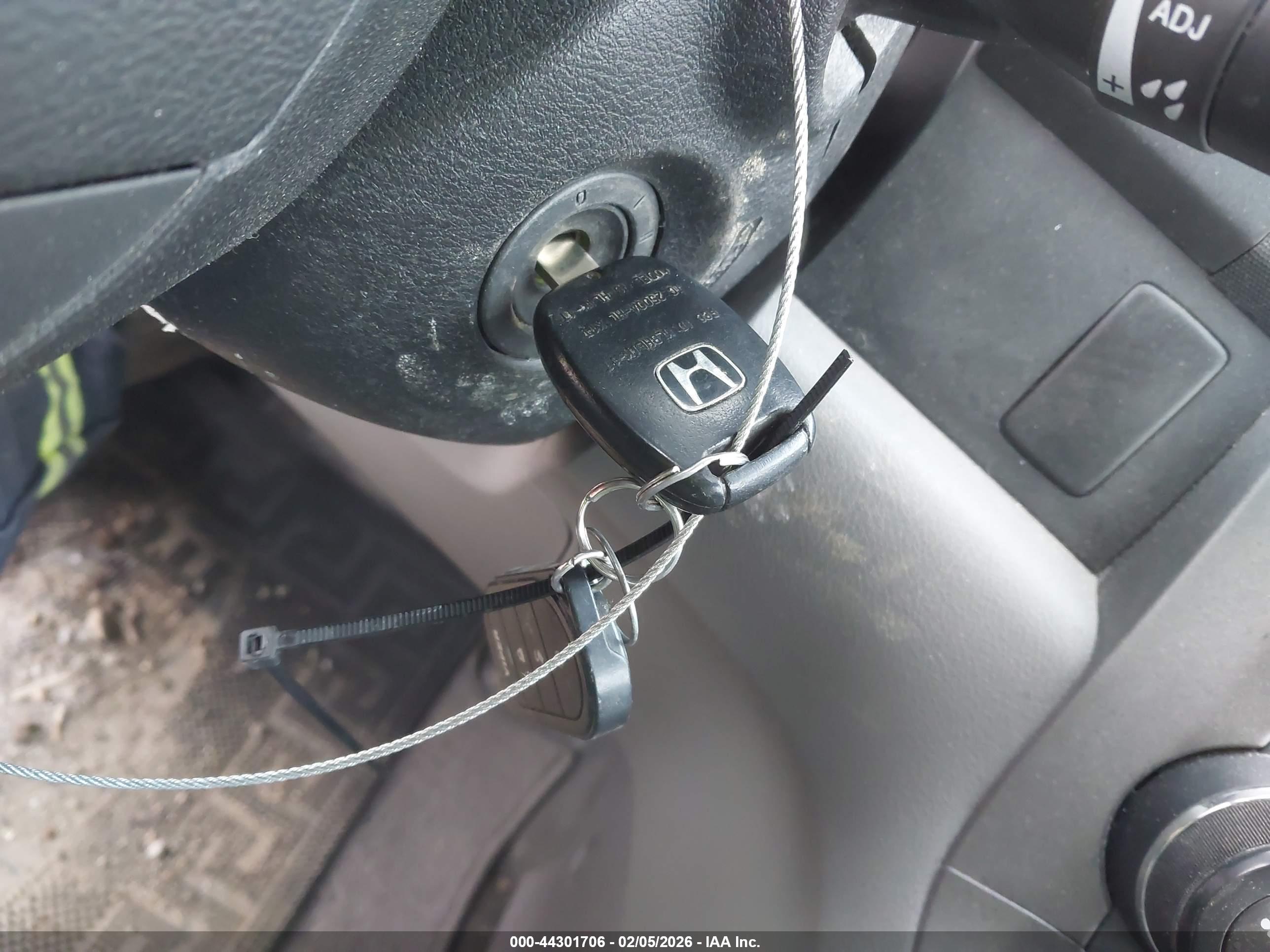 HONDA CR-V image 11