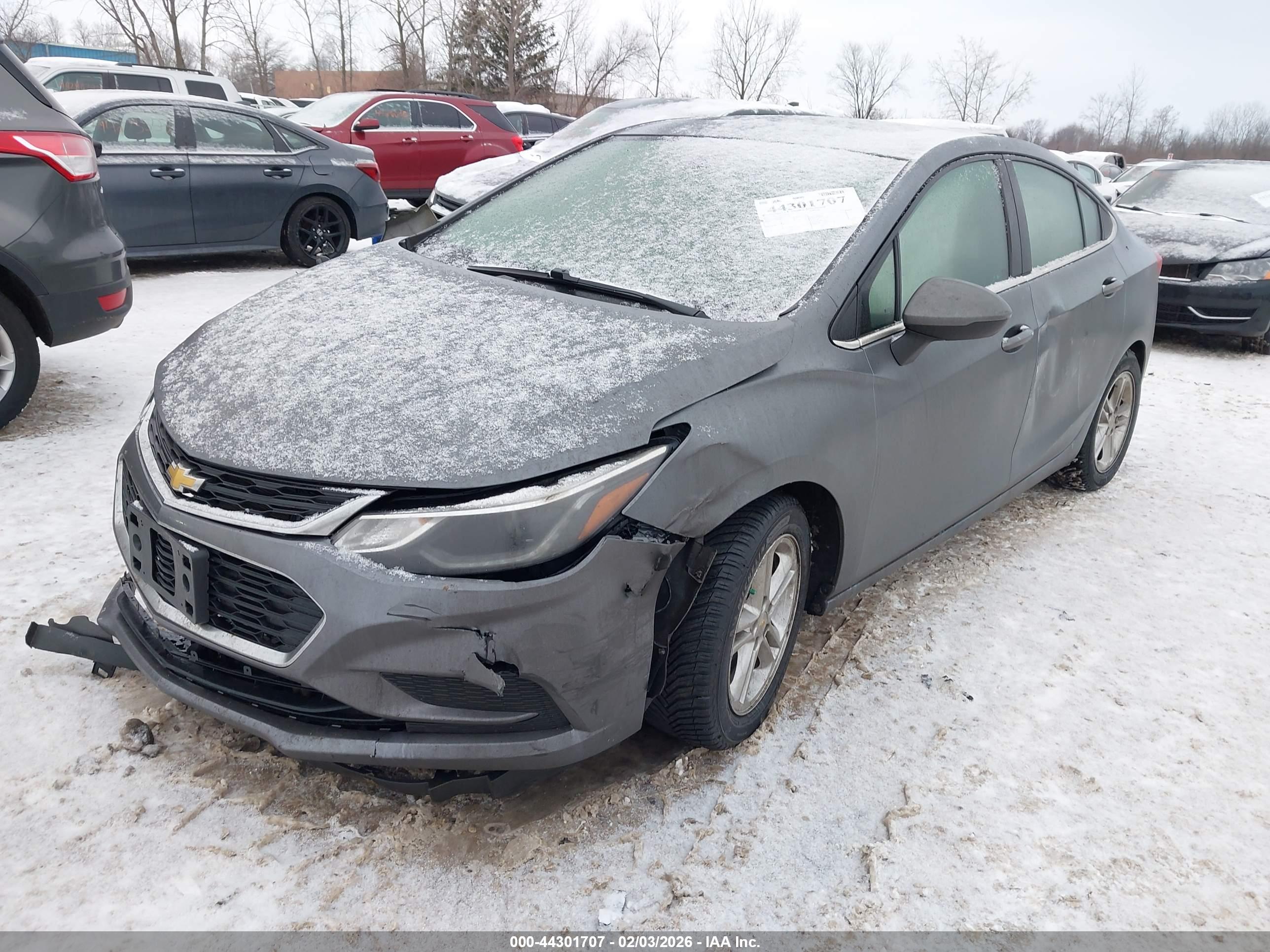 CHEVROLET CRUZE image 2