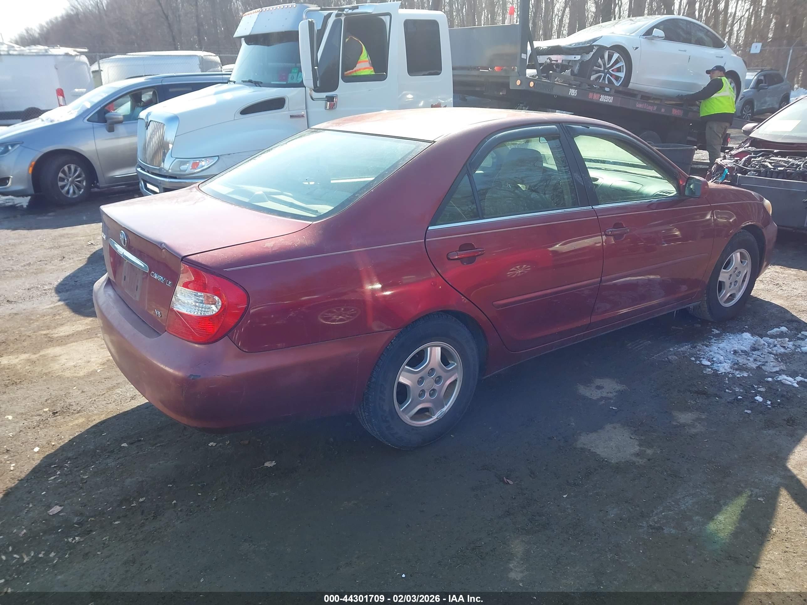TOYOTA CAMRY image 4