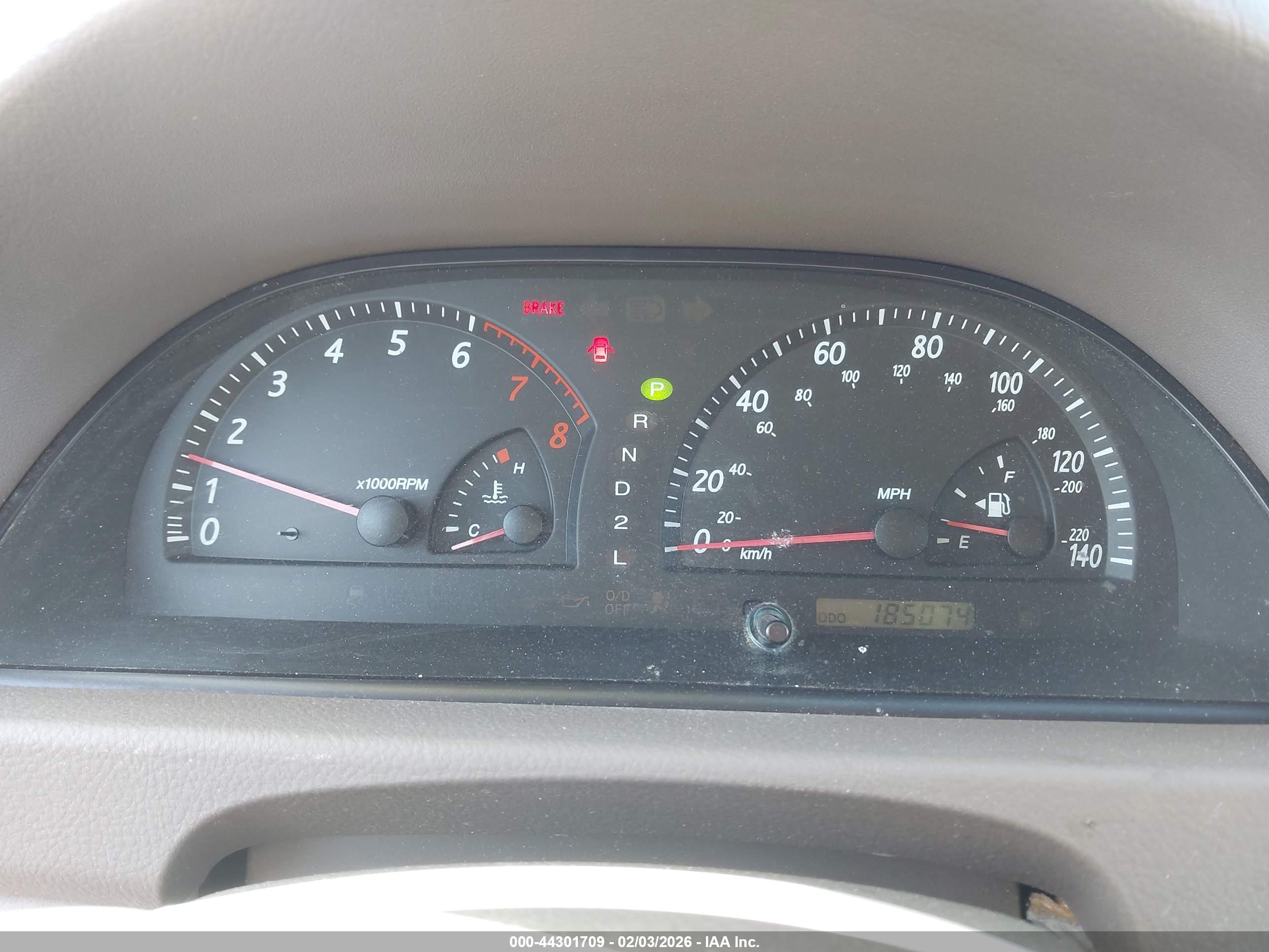TOYOTA CAMRY image 7