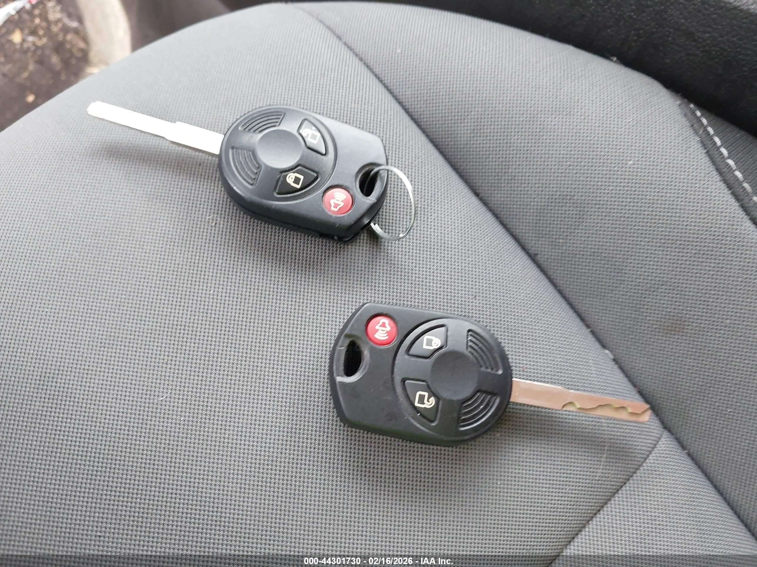 FORD ESCAPE image 11