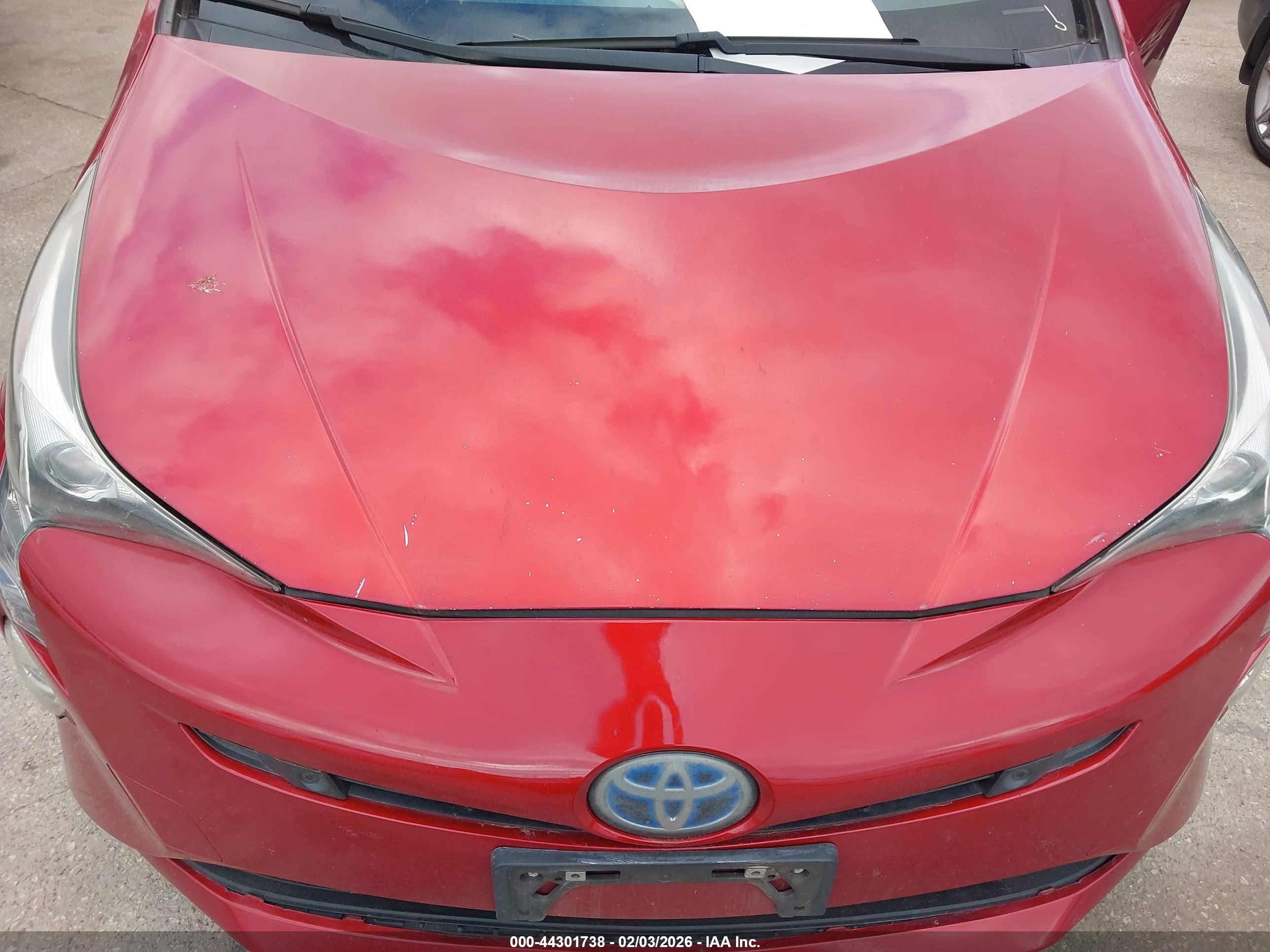 TOYOTA PRIUS image 10