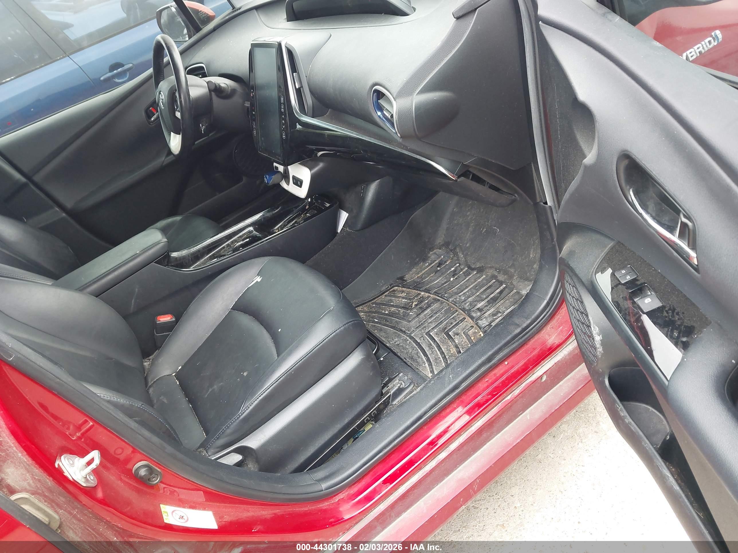 TOYOTA PRIUS image 5