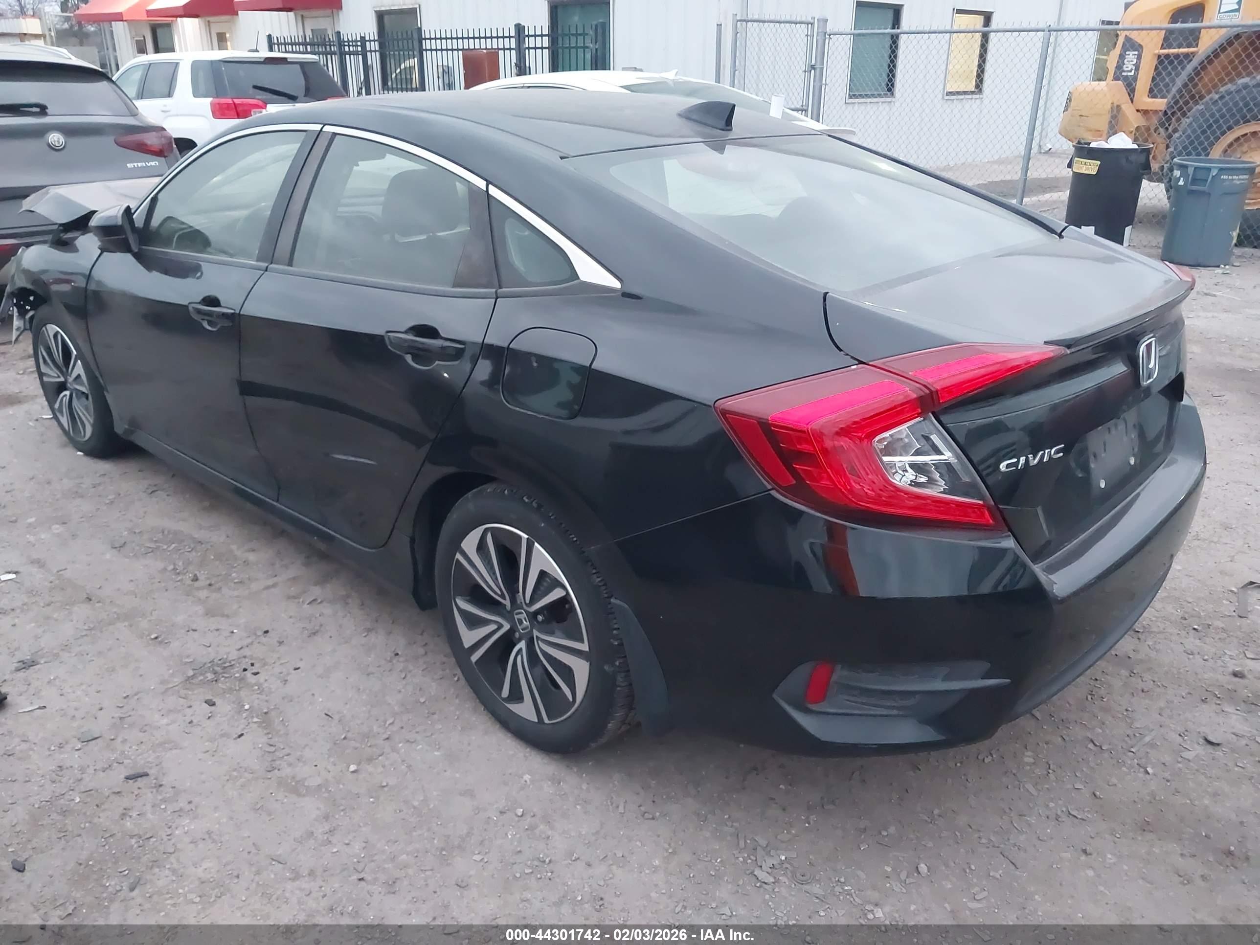 HONDA CIVIC image 3